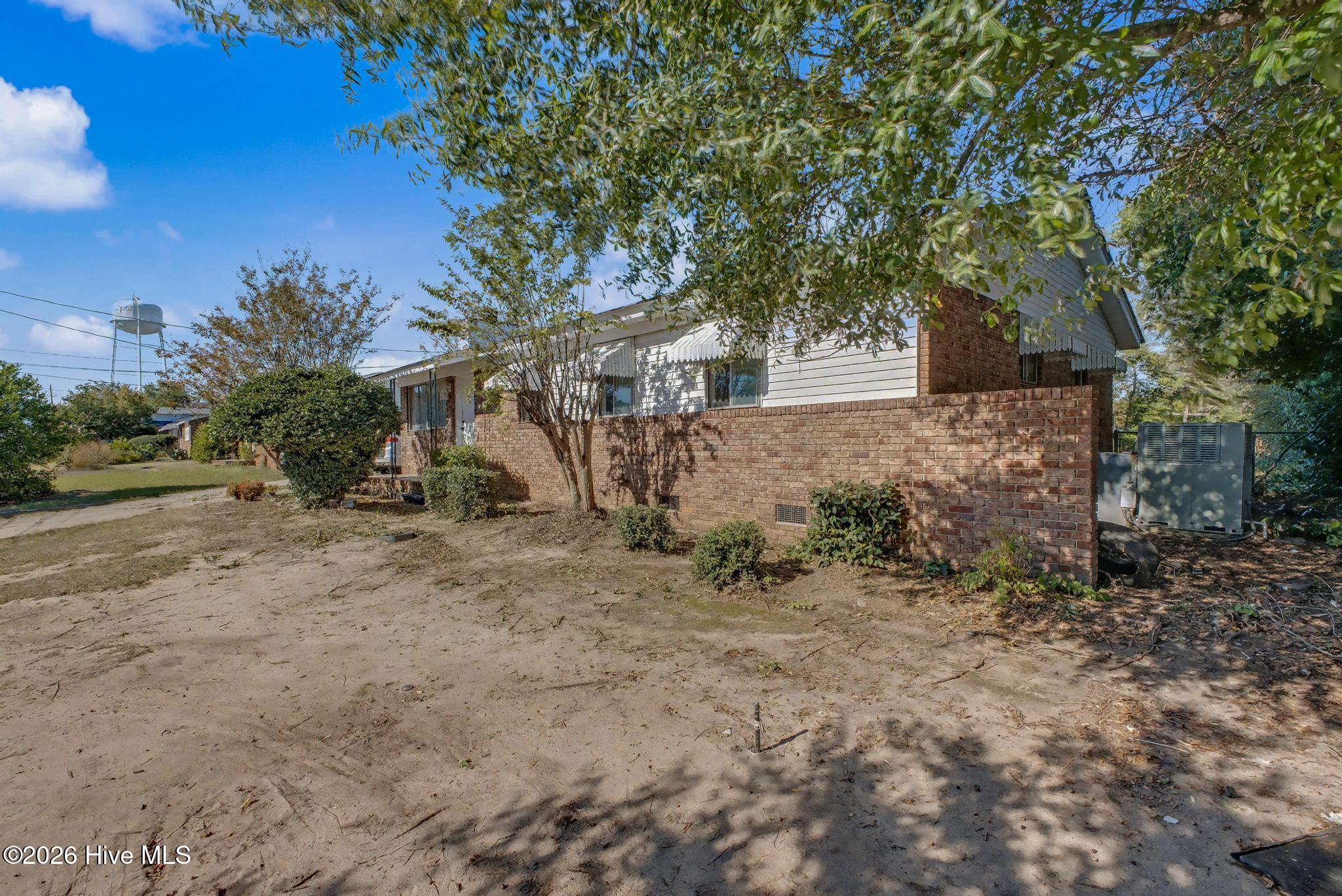 2709 Lumpkin Road Property Photo 3