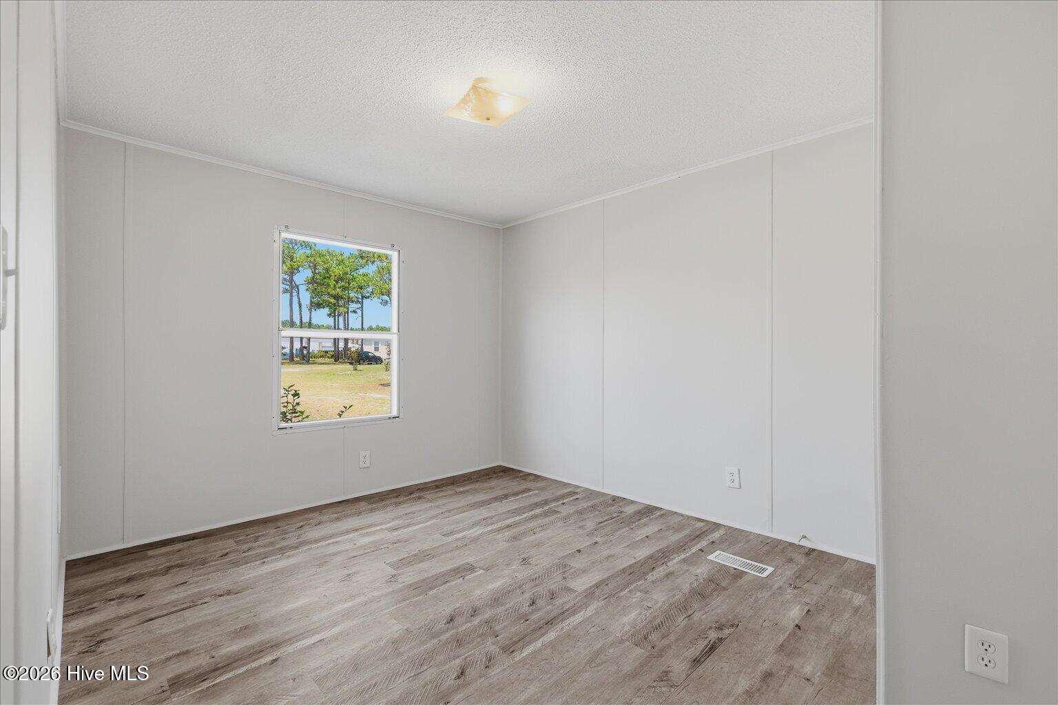 216 Oak Grove Drive Property Photo 20