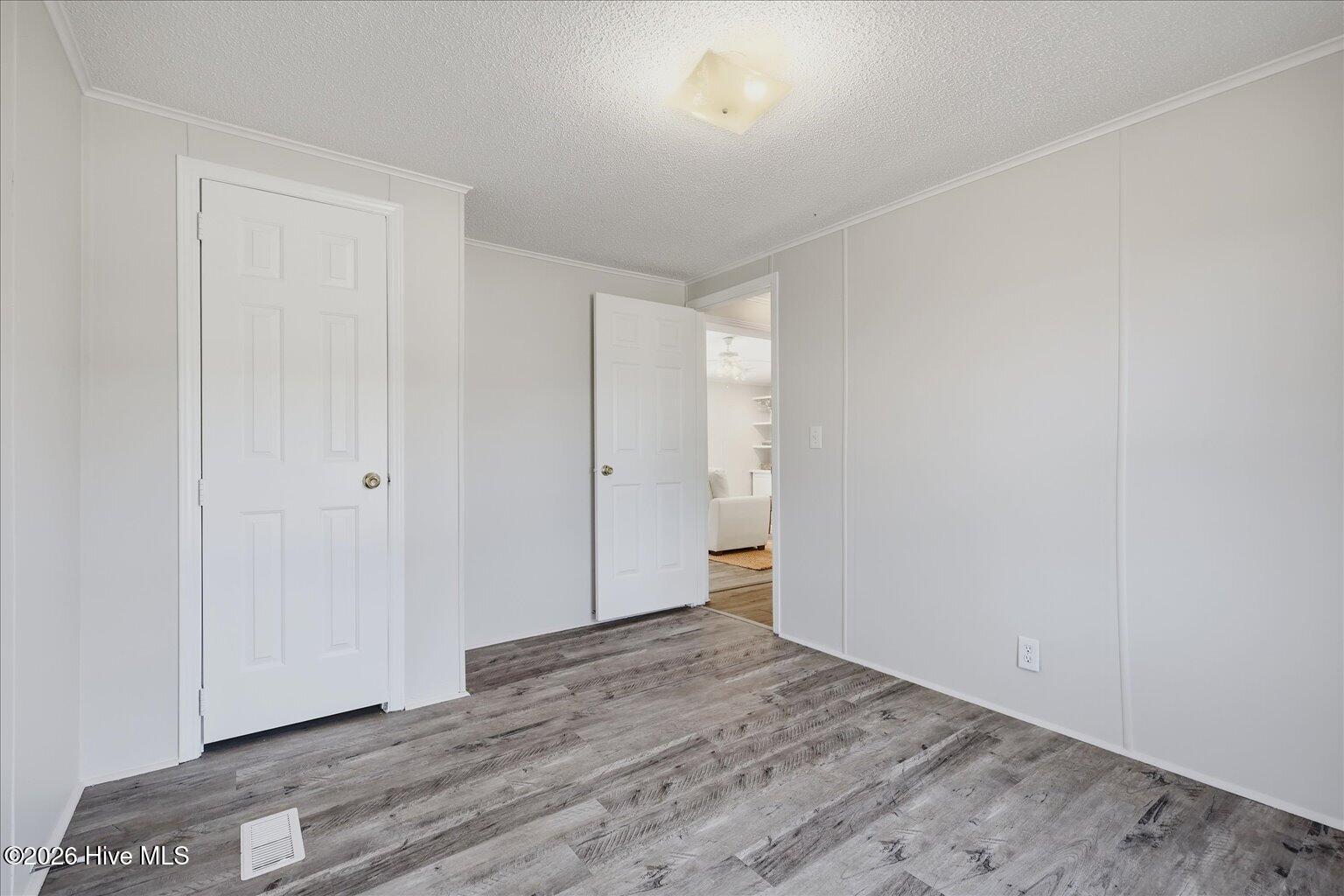 216 Oak Grove Drive Property Photo 21