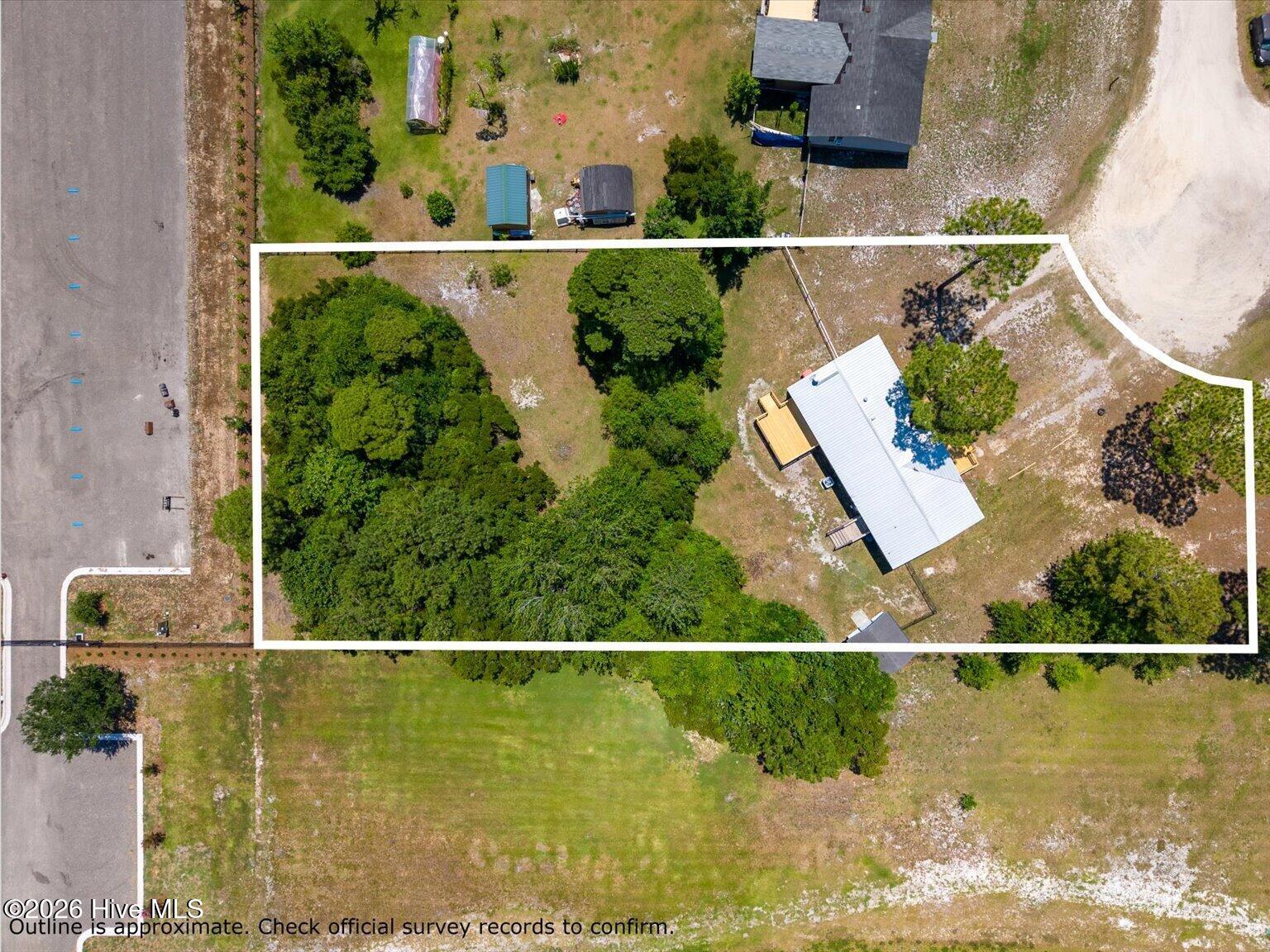 216 Oak Grove Drive Property Photo 30