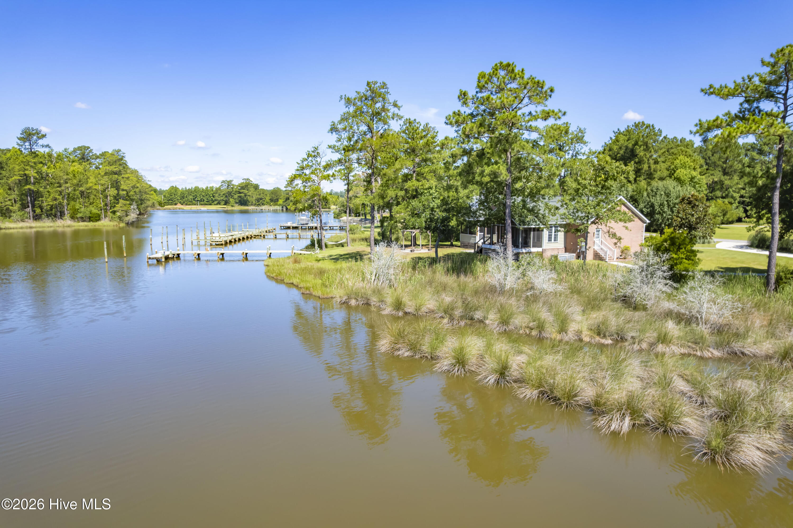 201 Trawler Lane Property Photo 8