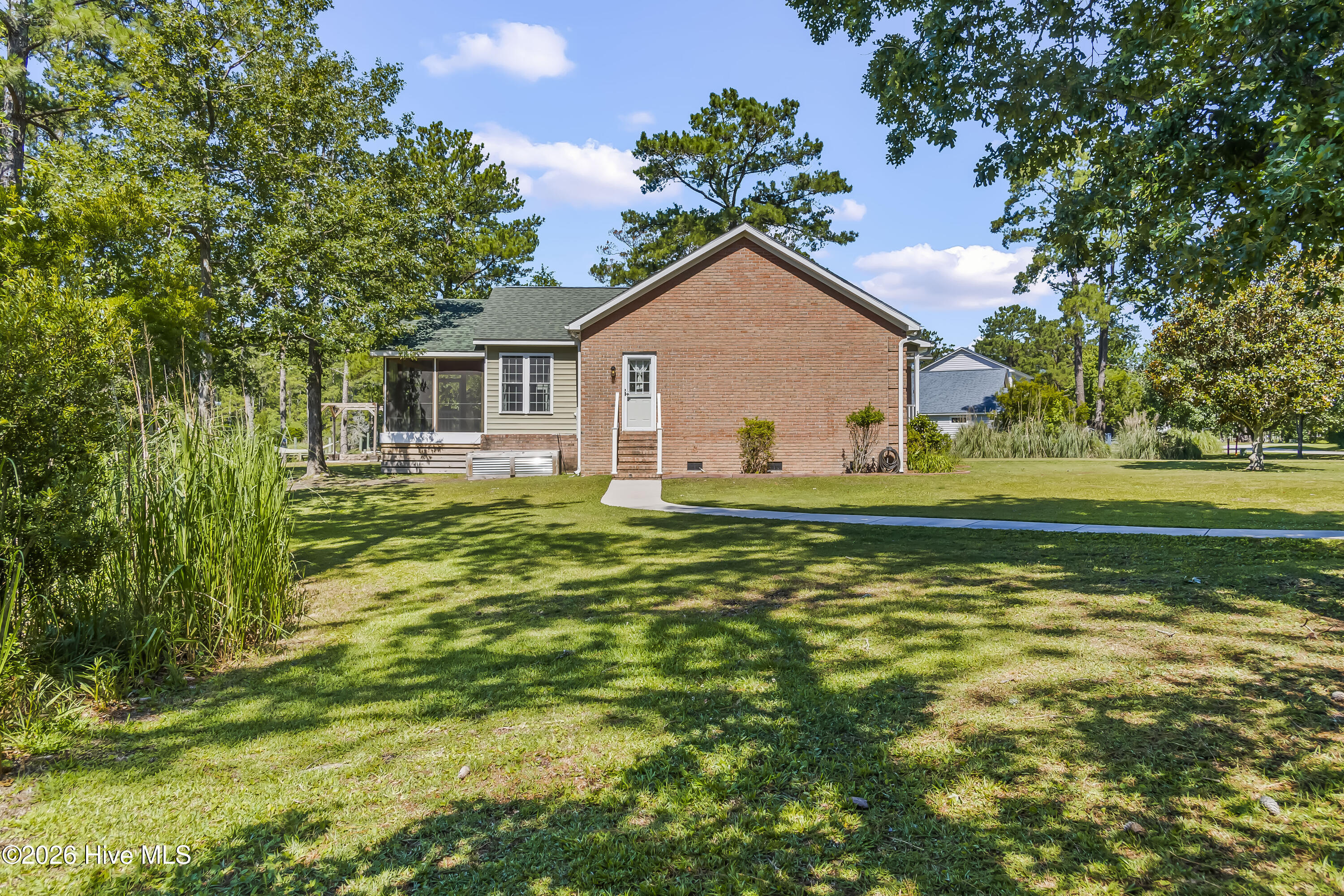 201 Trawler Lane Property Photo 10