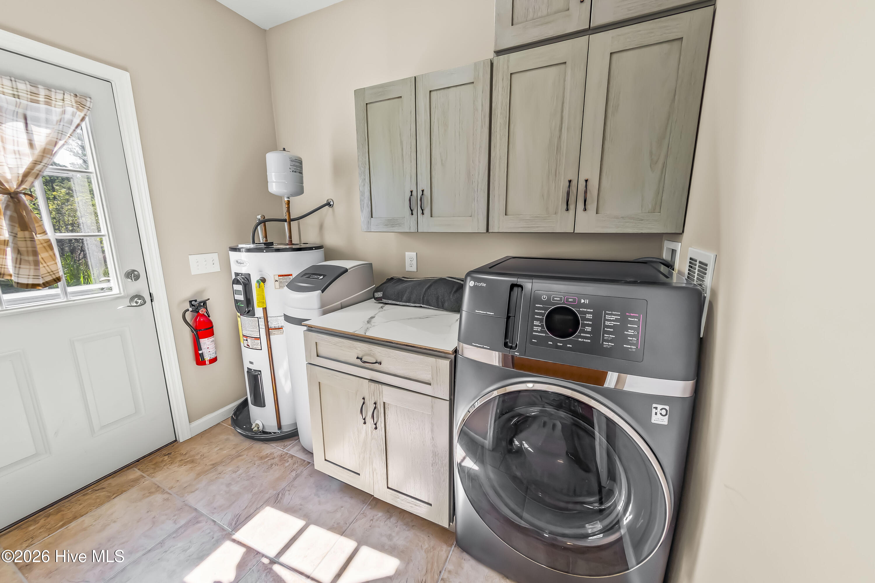 201 Trawler Lane Property Photo 28
