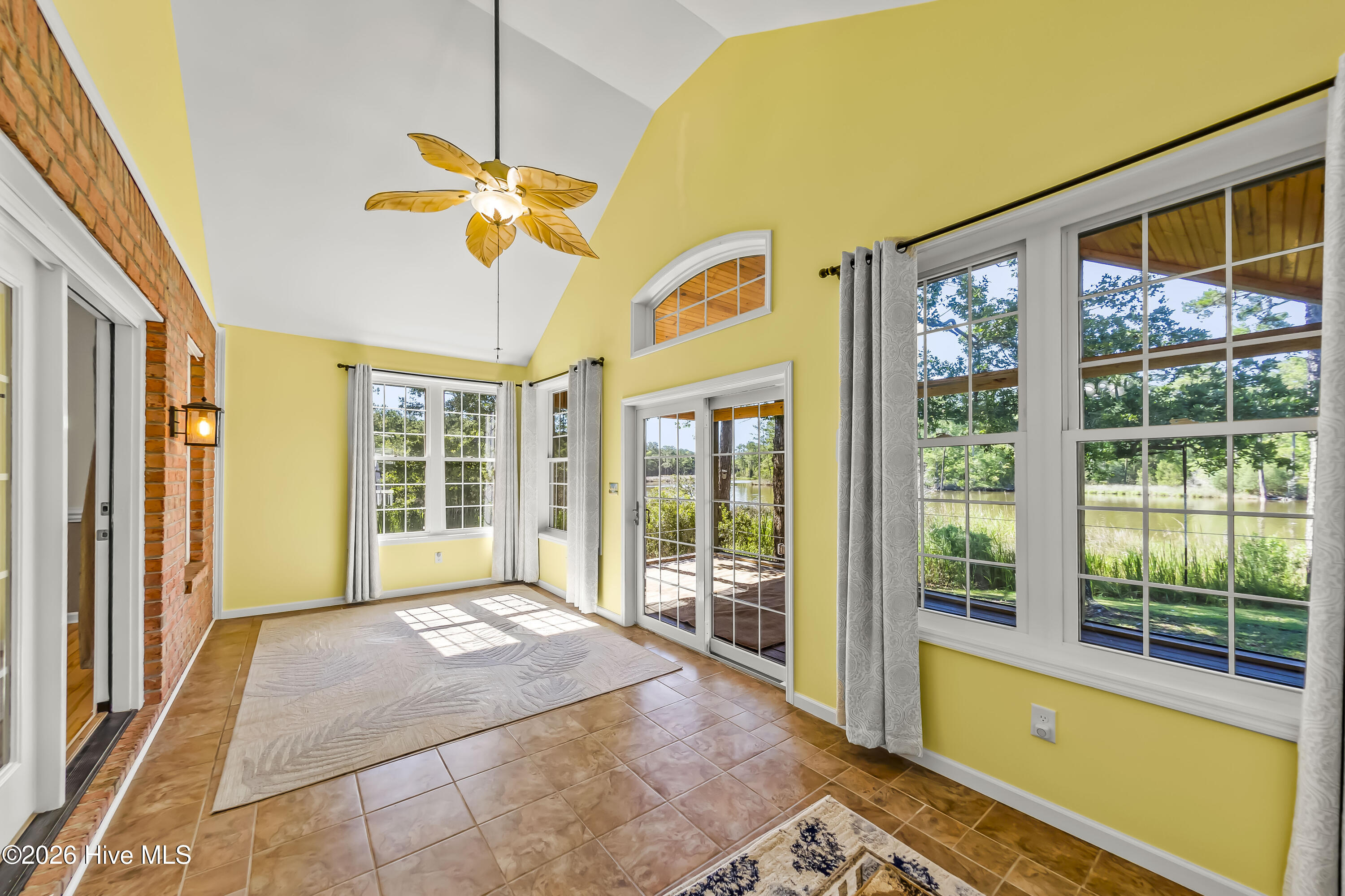 201 Trawler Lane Property Photo 33