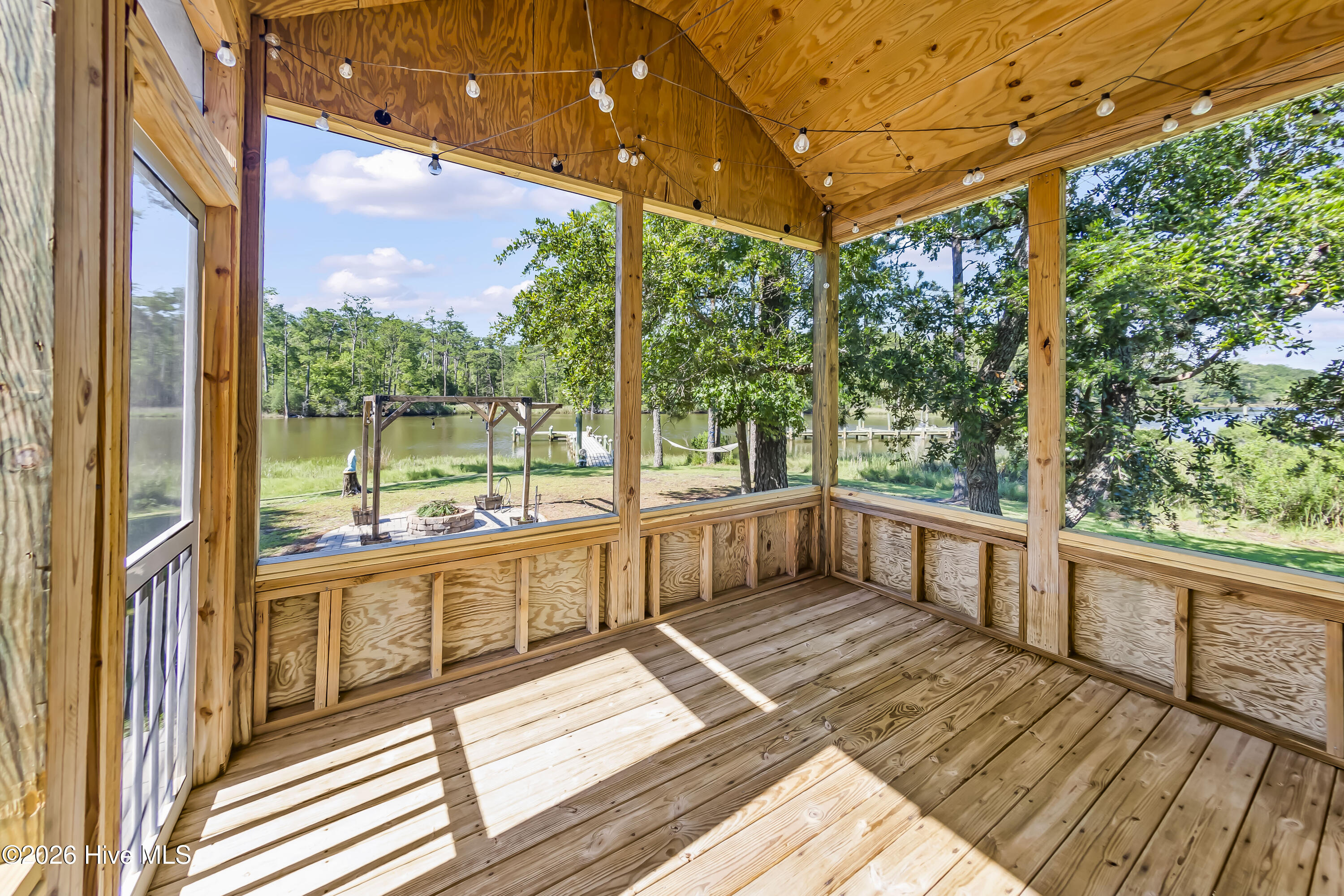 201 Trawler Lane Property Photo 46