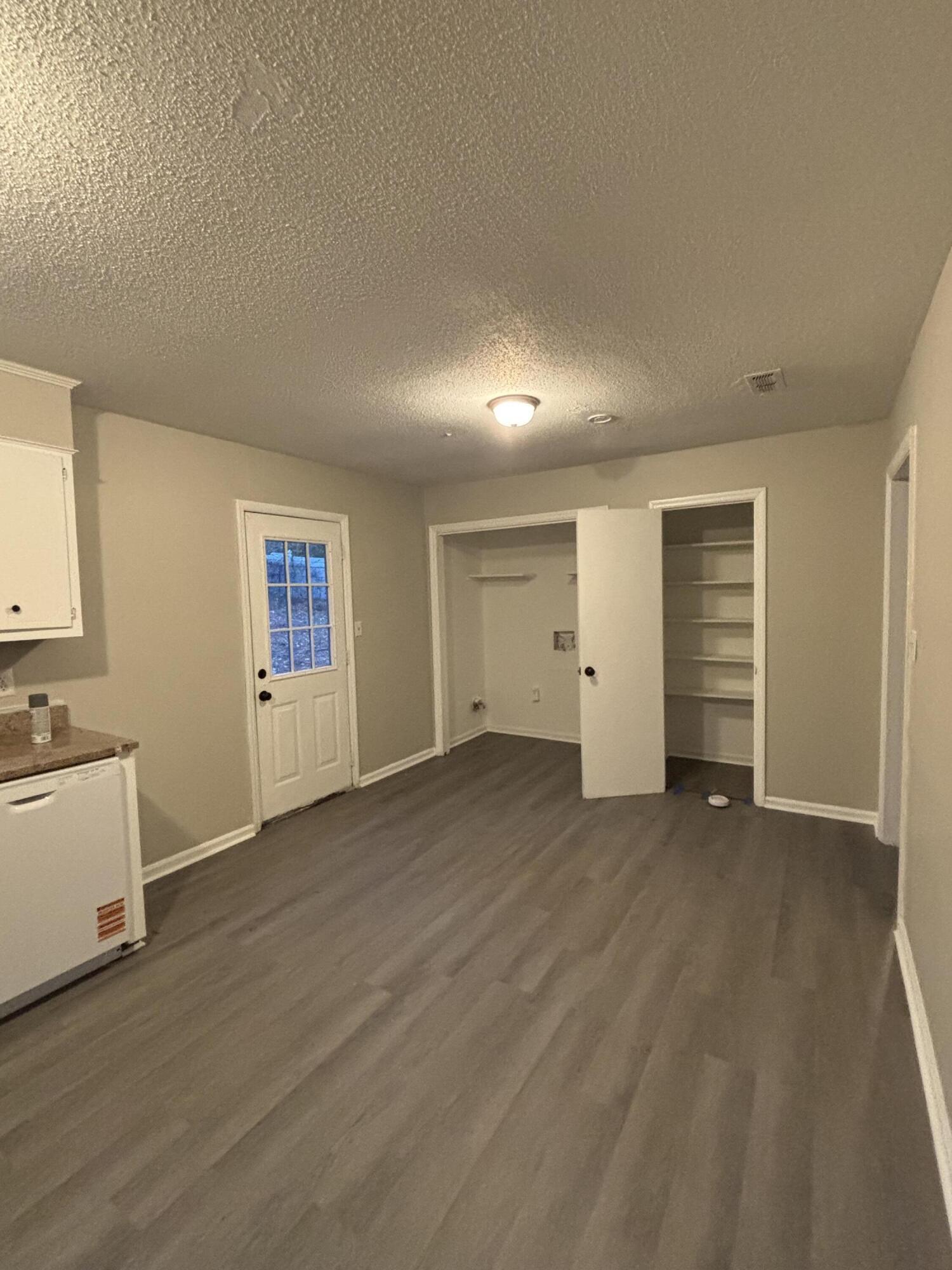 2408 Friar Lane Property Photo 9