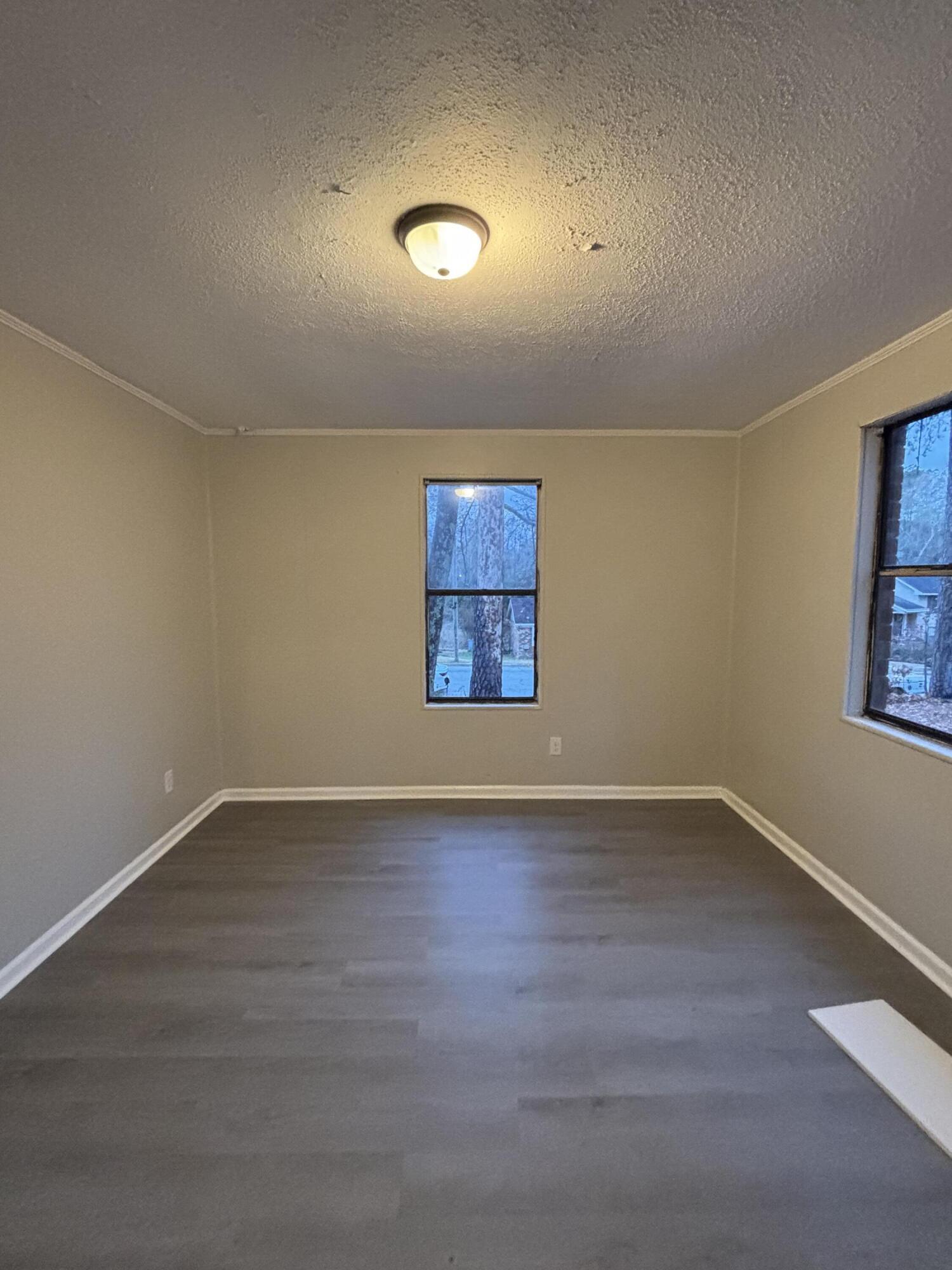 2408 Friar Lane Property Photo 10