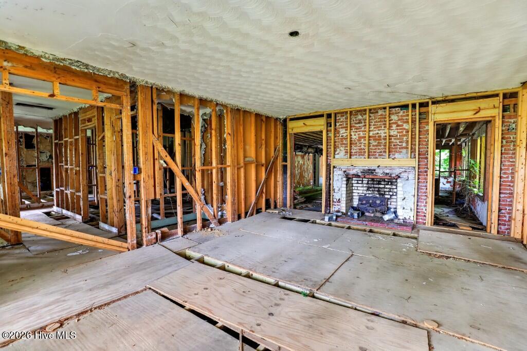8514 Main Street Property Photo 10