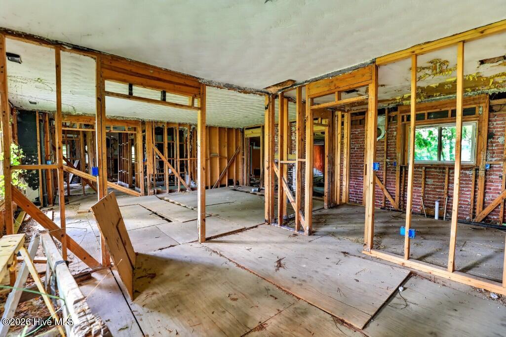 8514 Main Street Property Photo 11