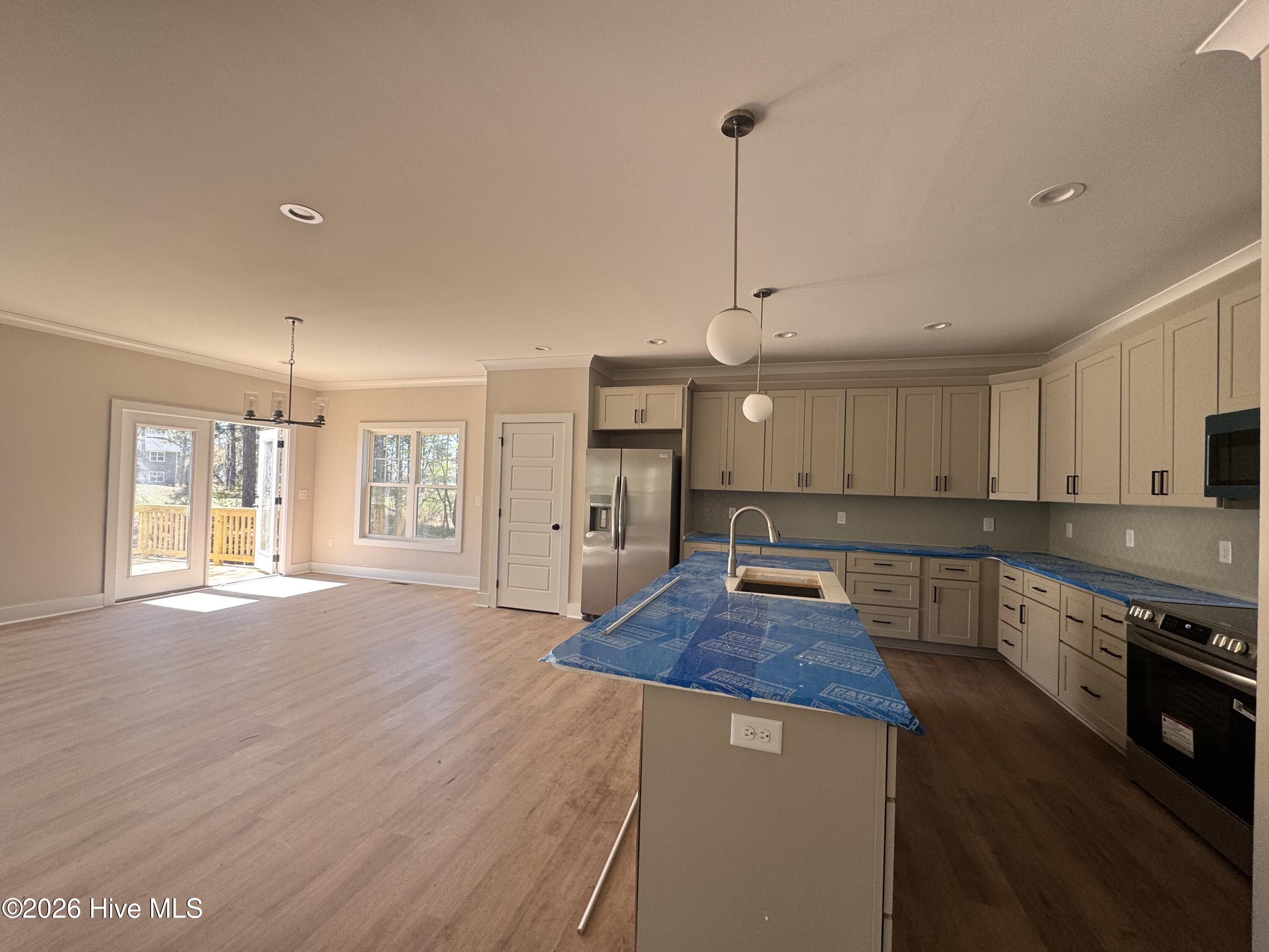 506 Bald Eagle Drive Property Photo 3