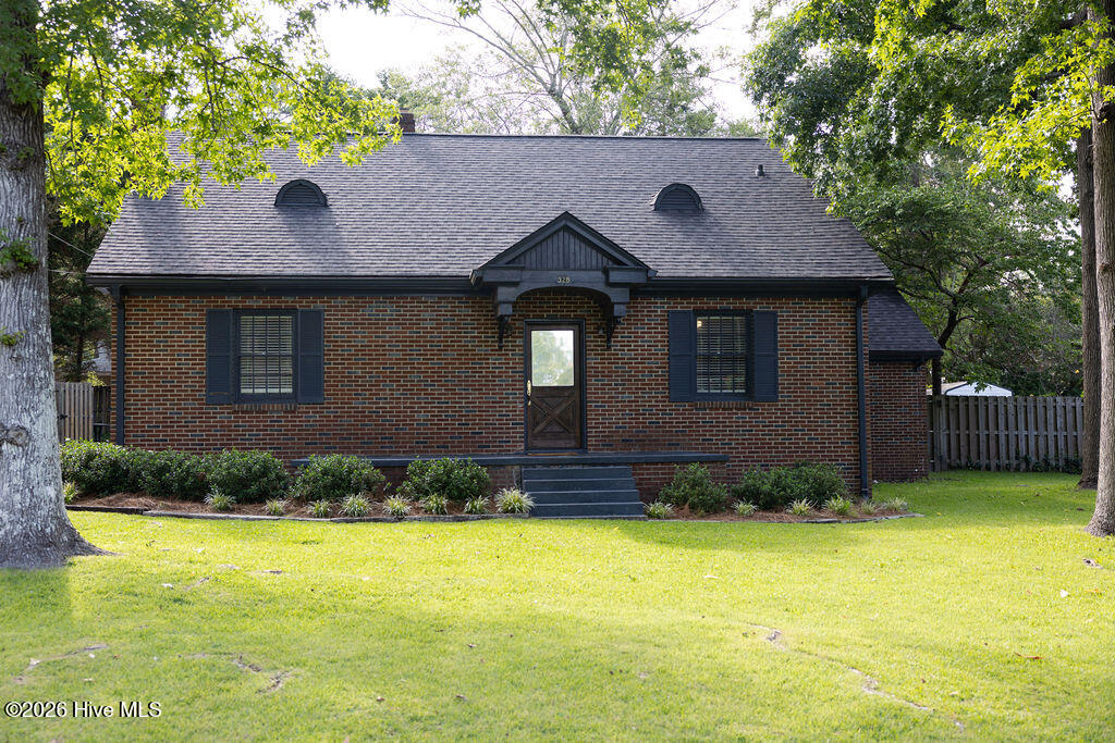 328 Camellia Drive Property Photo 4