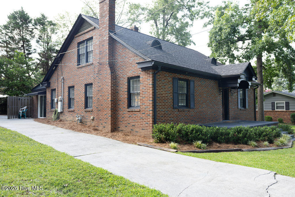 328 Camellia Drive Property Photo 5