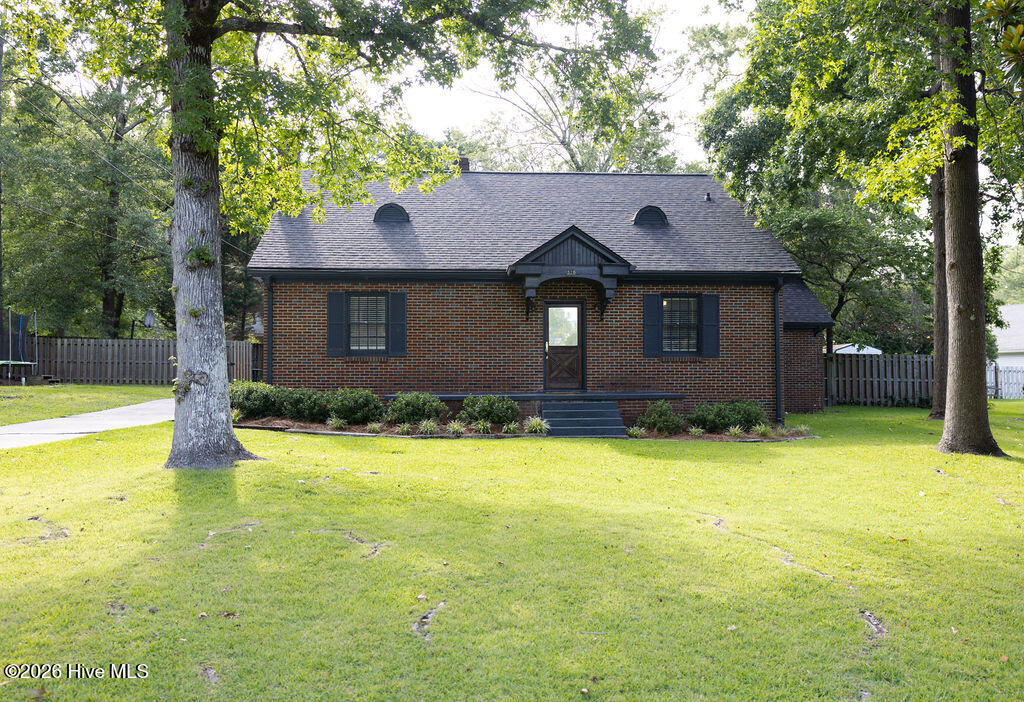 328 Camellia Drive Property Photo 6