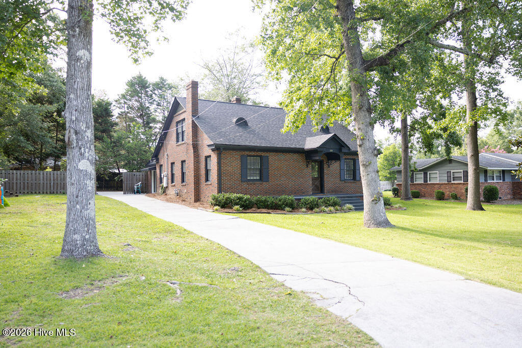 328 Camellia Drive Property Photo 8