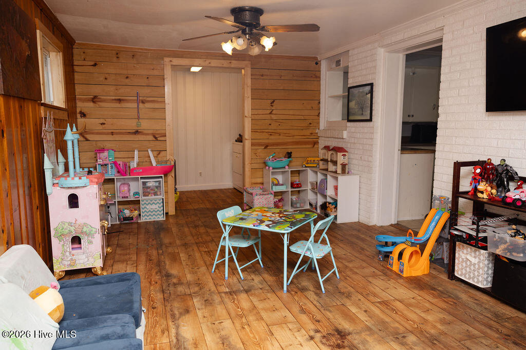 328 Camellia Drive Property Photo 23