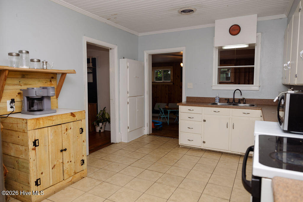 328 Camellia Drive Property Photo 25