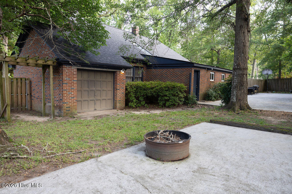 328 Camellia Drive Property Photo 44