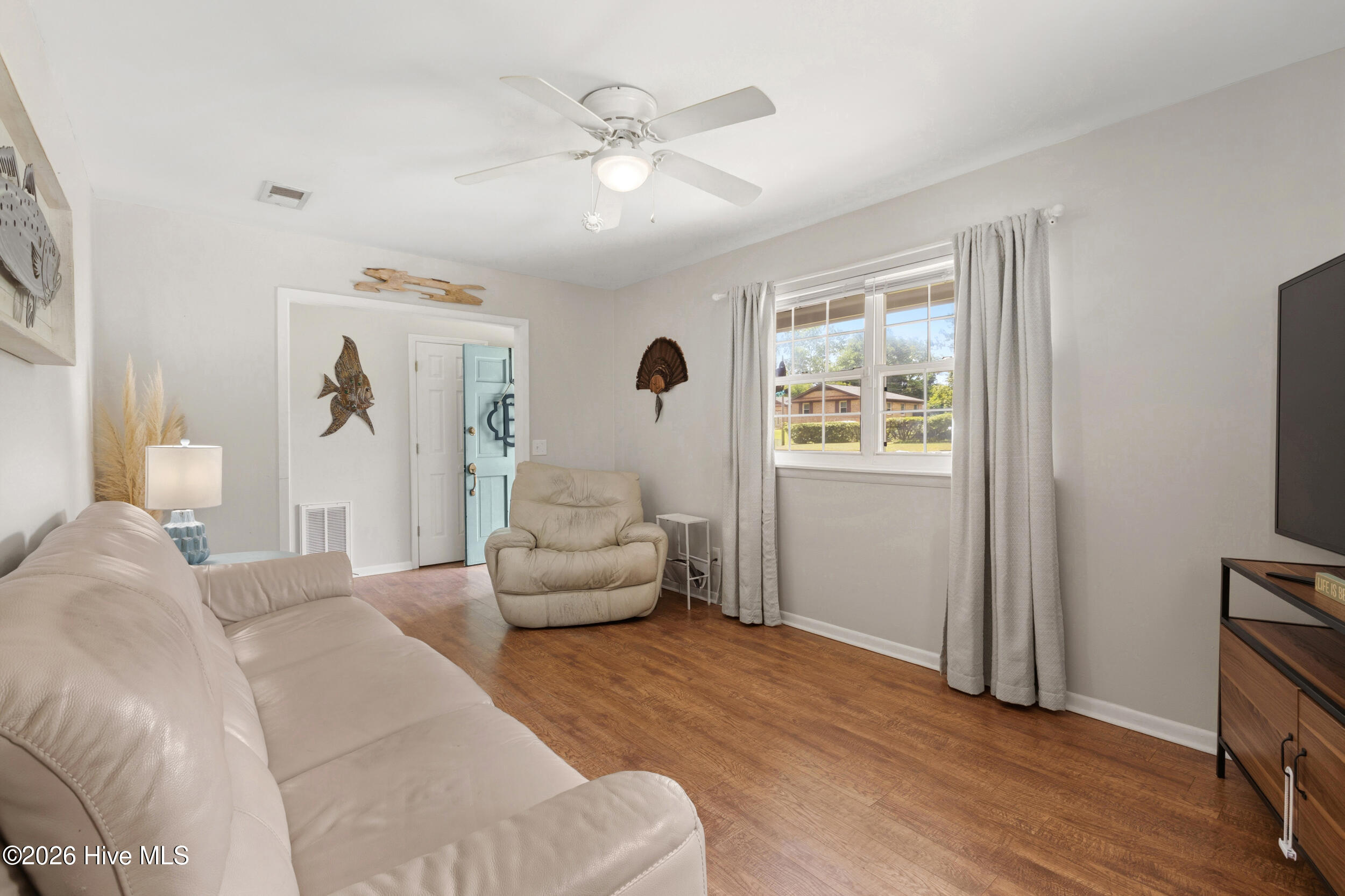 4109 Lynbrook Drive Property Photo 7