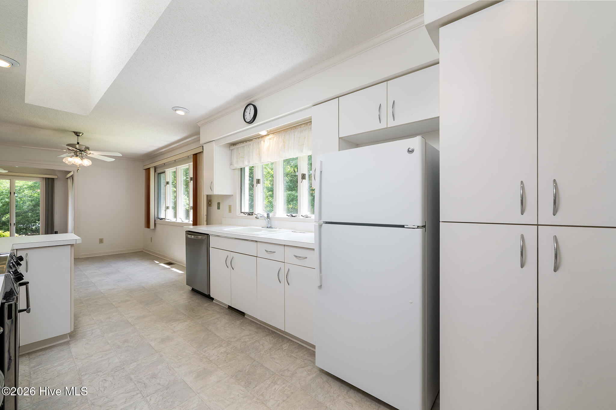 809 Thyme Court Property Photo 33
