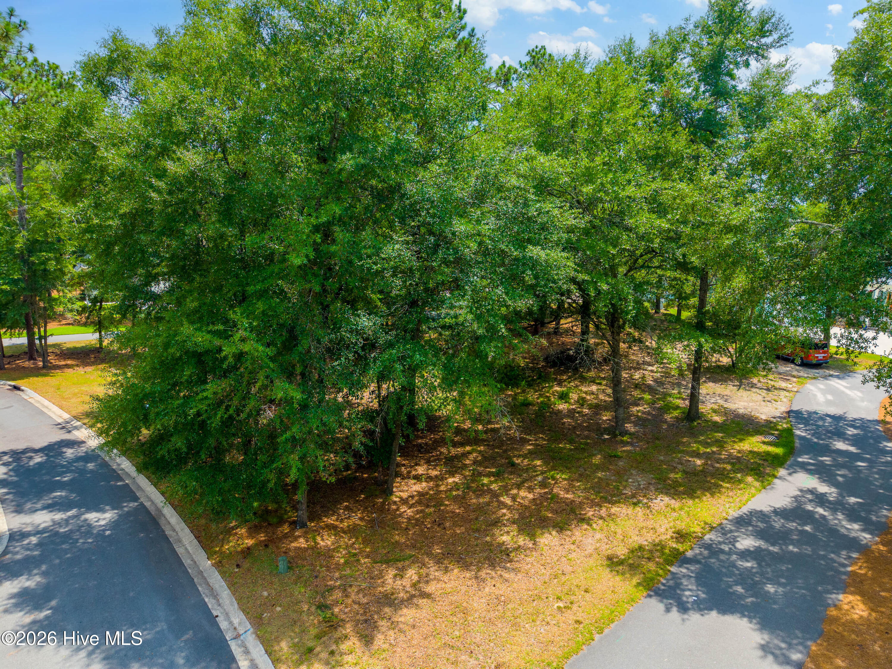 3627 208 White Cliffs Drive Property Photo 13
