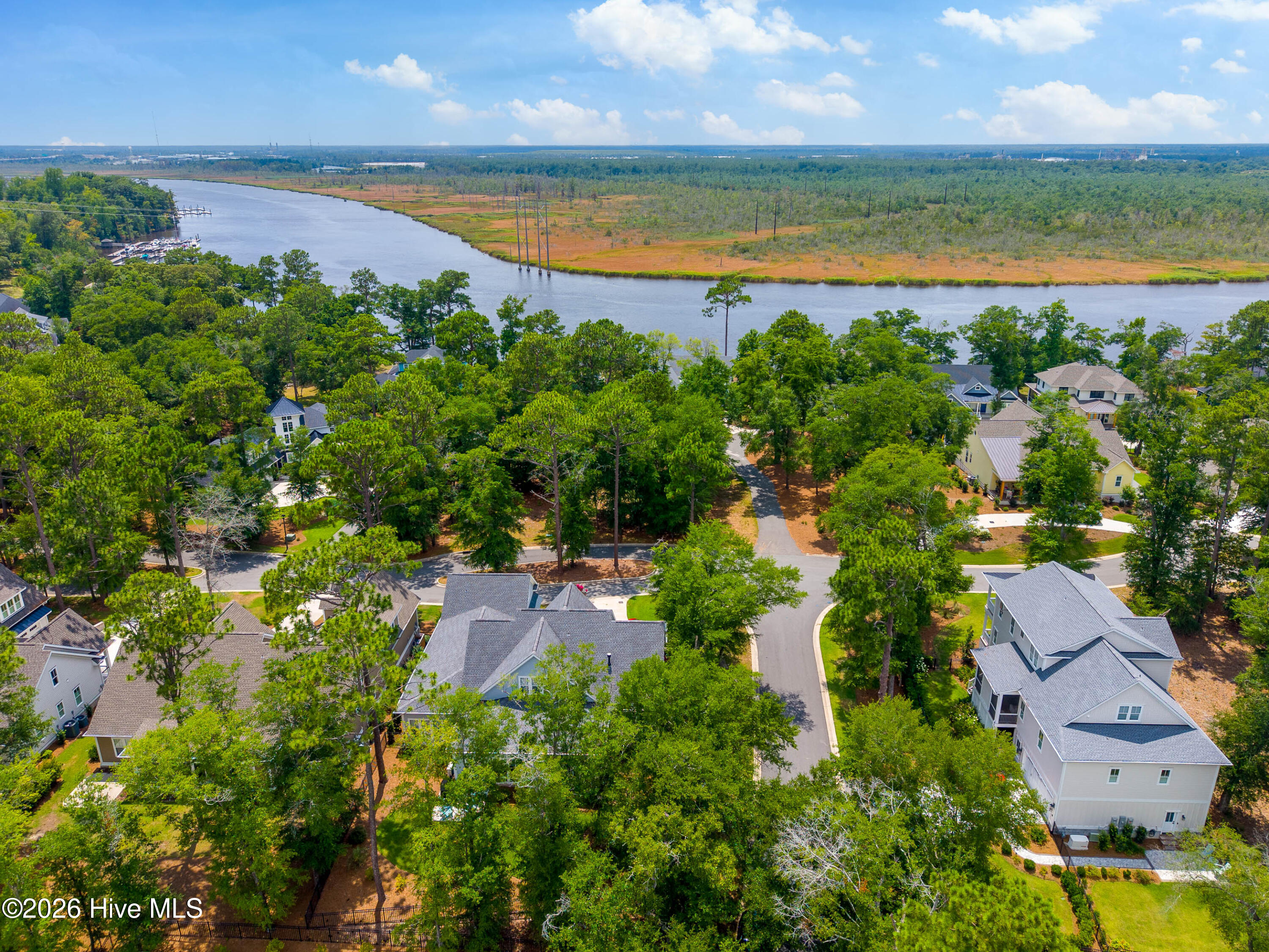 3627 208 White Cliffs Drive Property Photo 22