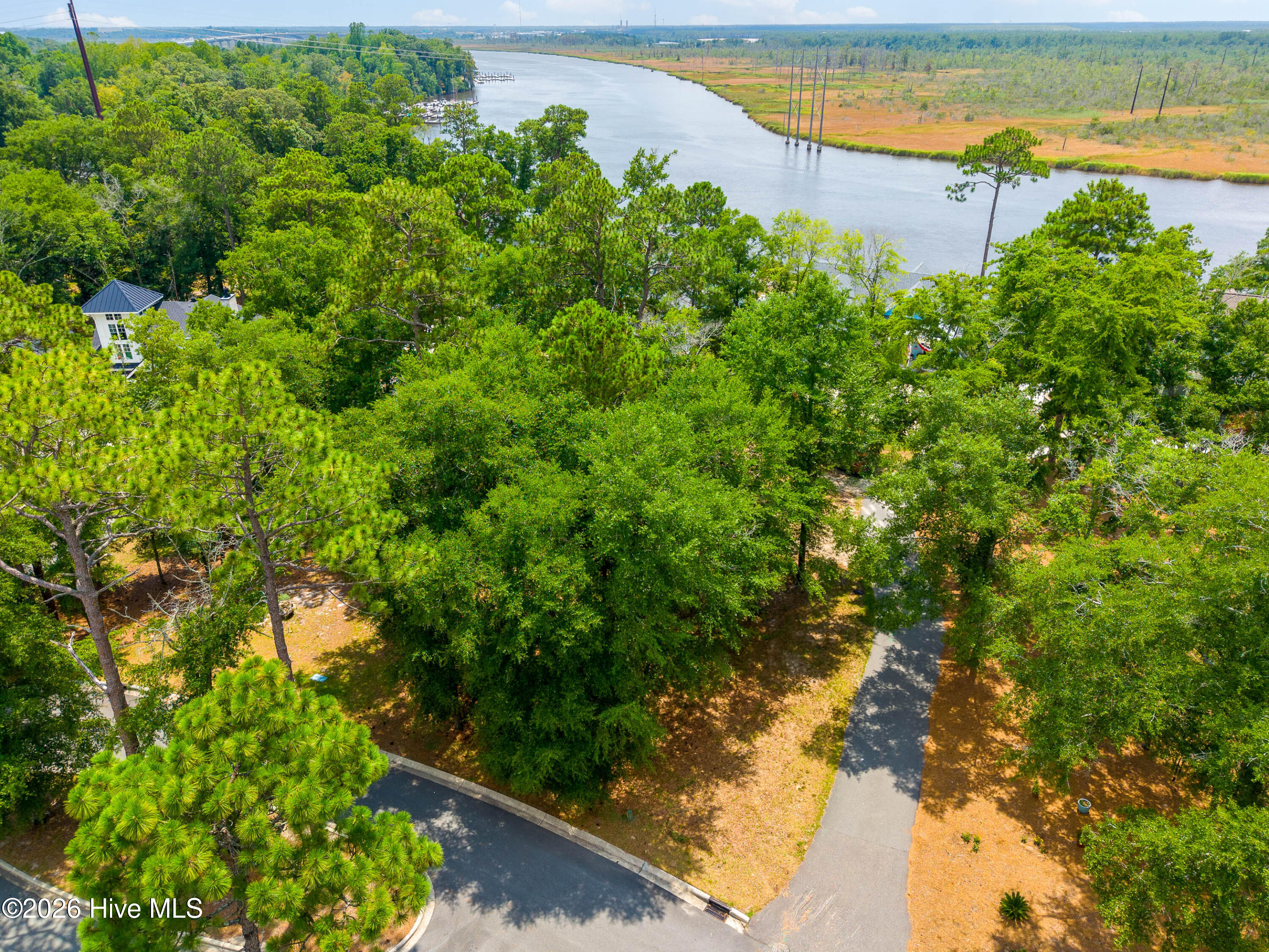 3627 208 White Cliffs Drive Property Photo 30