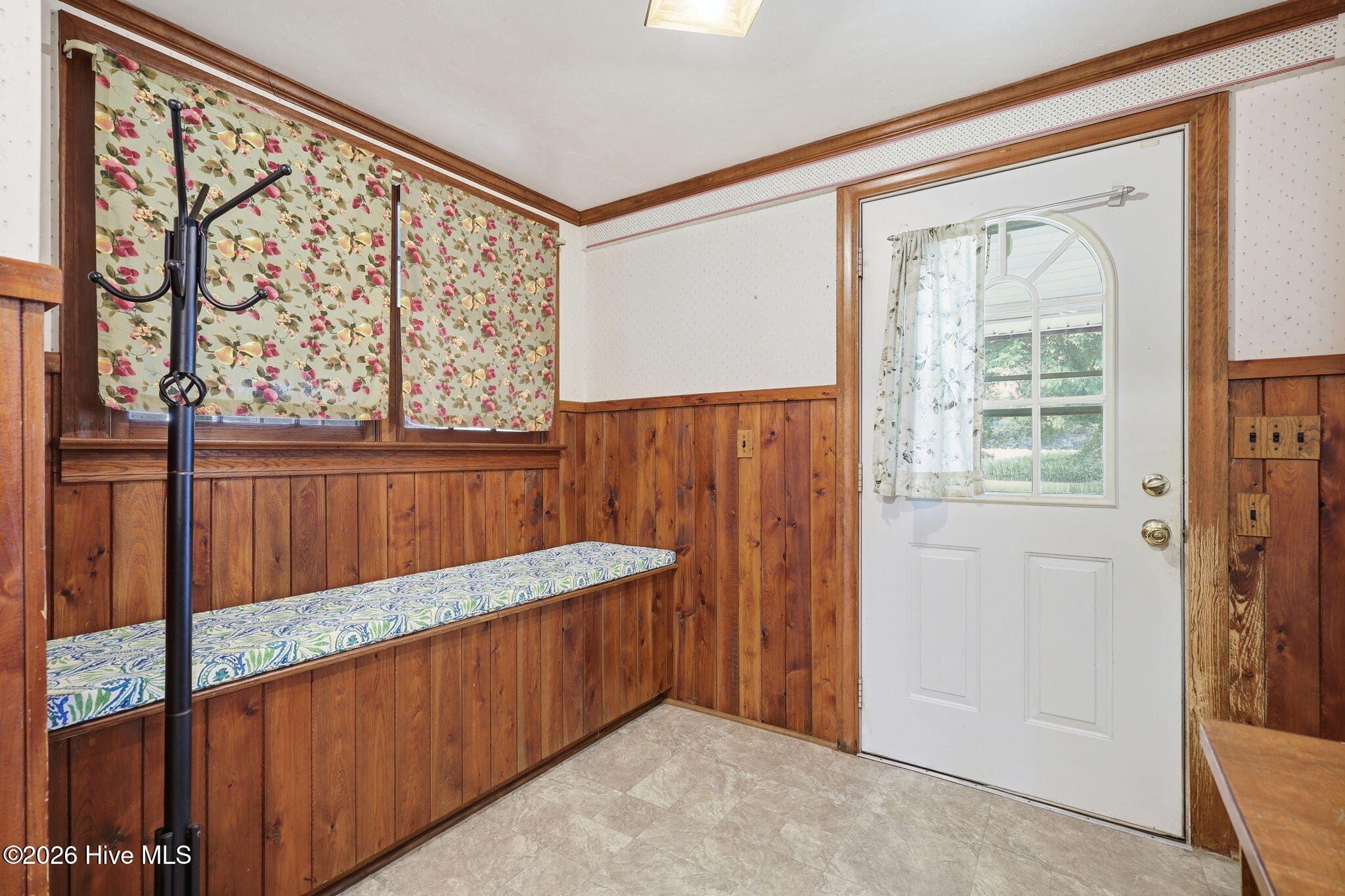 216 Karo White Road Property Photo 15