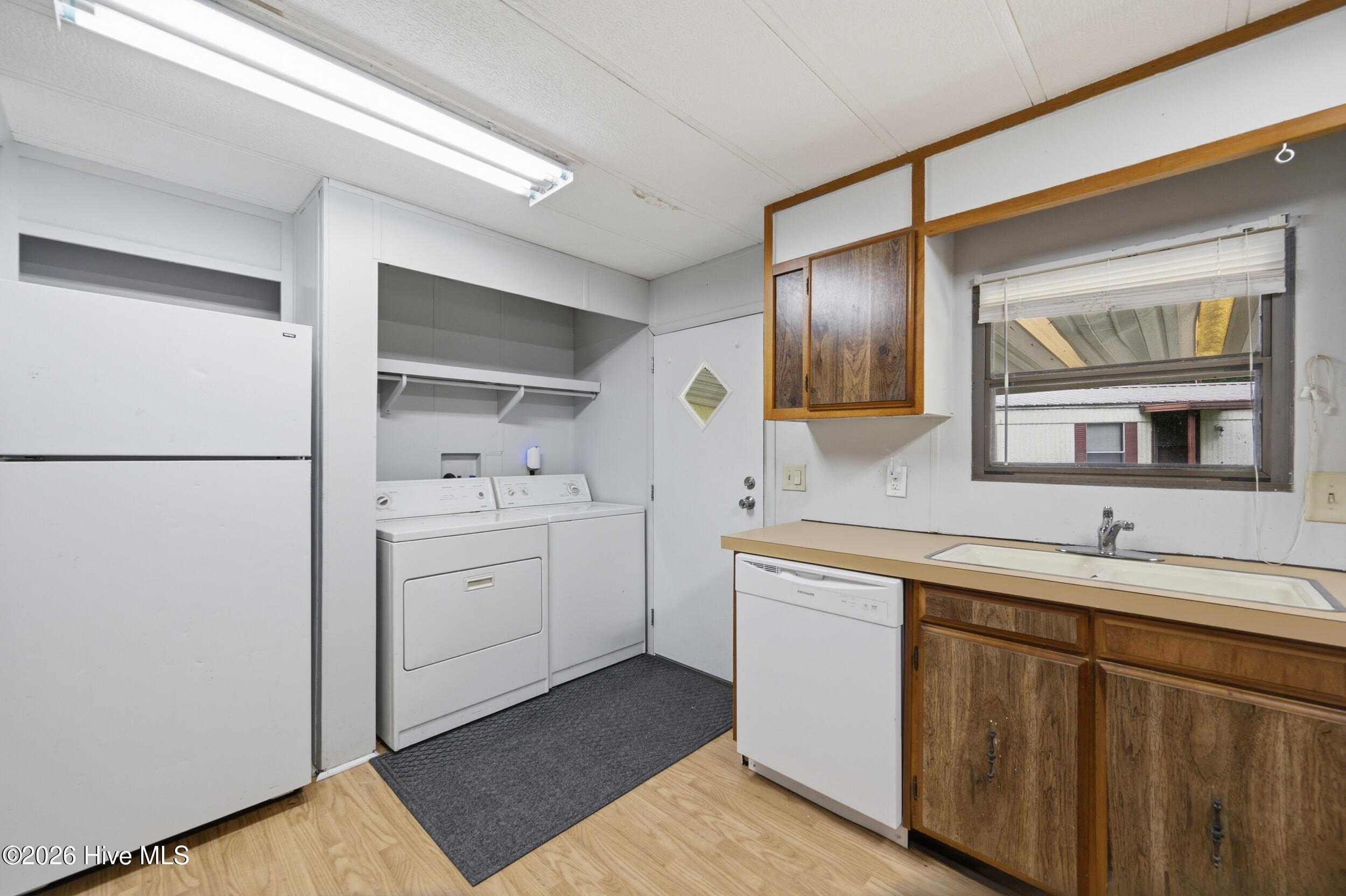 619 Sirius Drive Property Photo 4