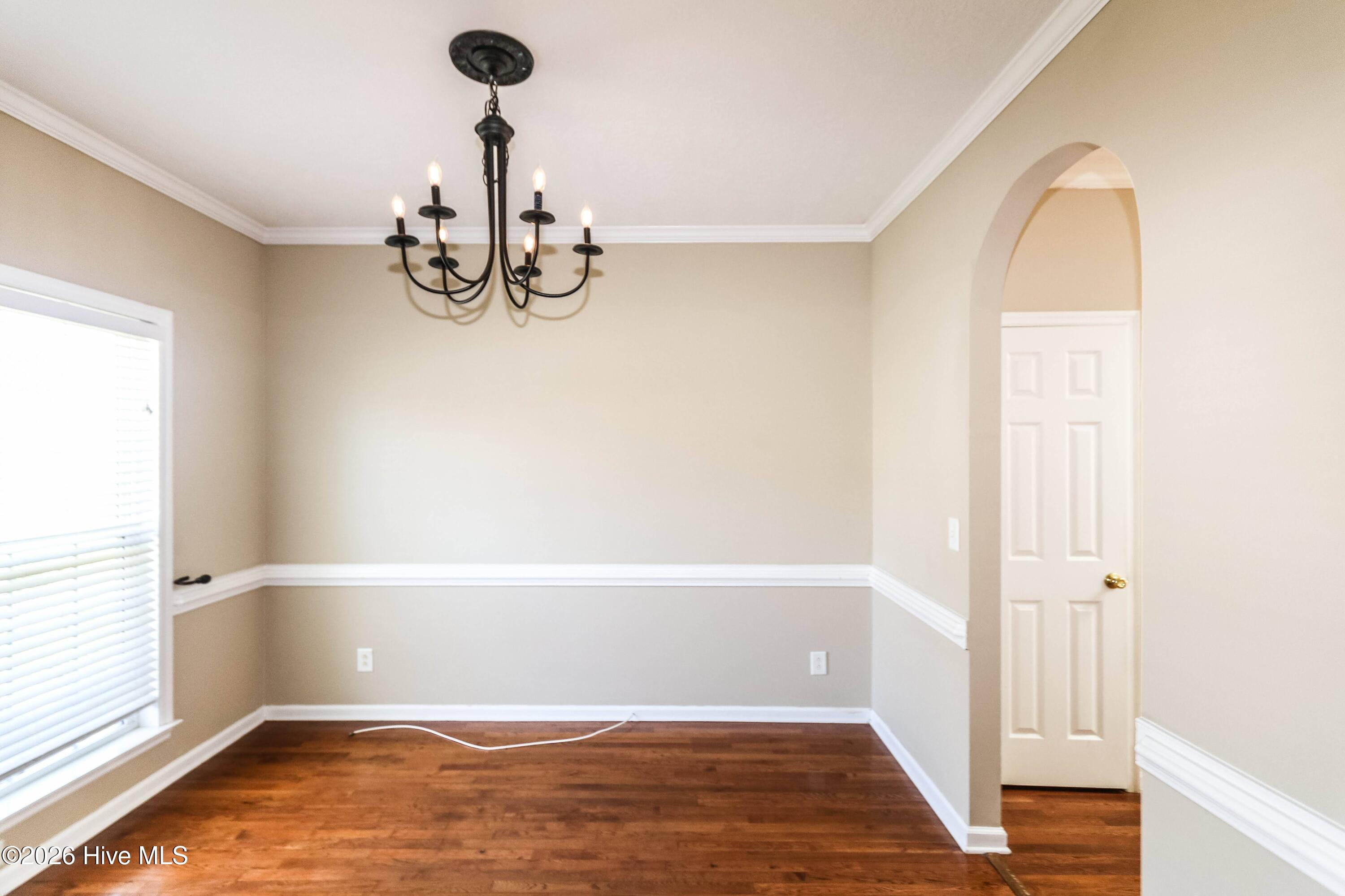 547 Great Falls Property Photo 4