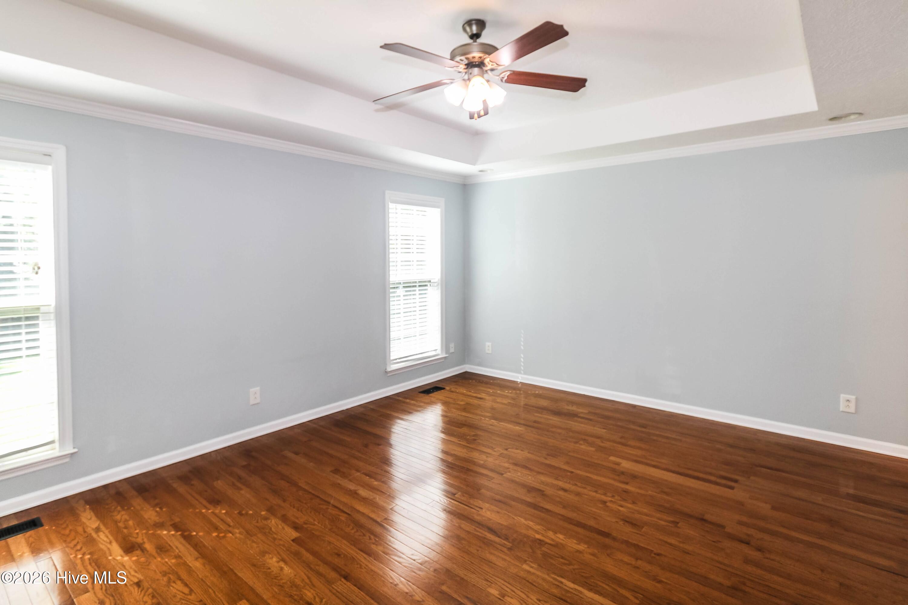 547 Great Falls Property Photo 9