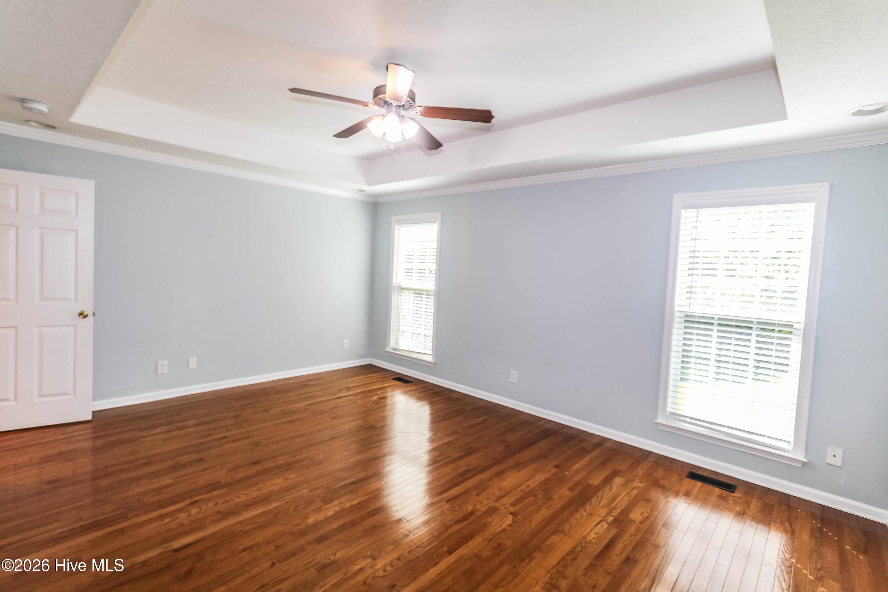 547 Great Falls Property Photo 11