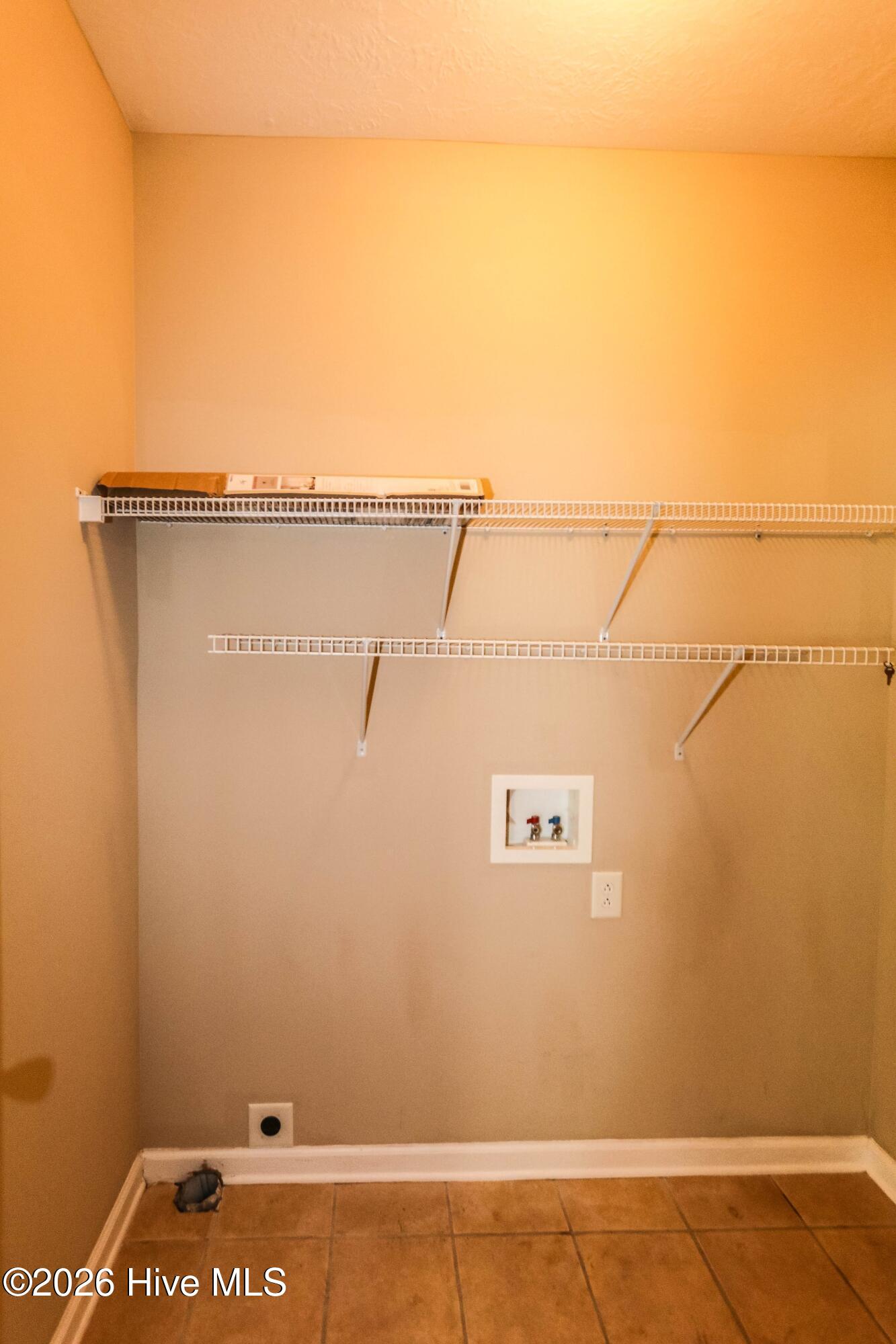 547 Great Falls Property Photo 16
