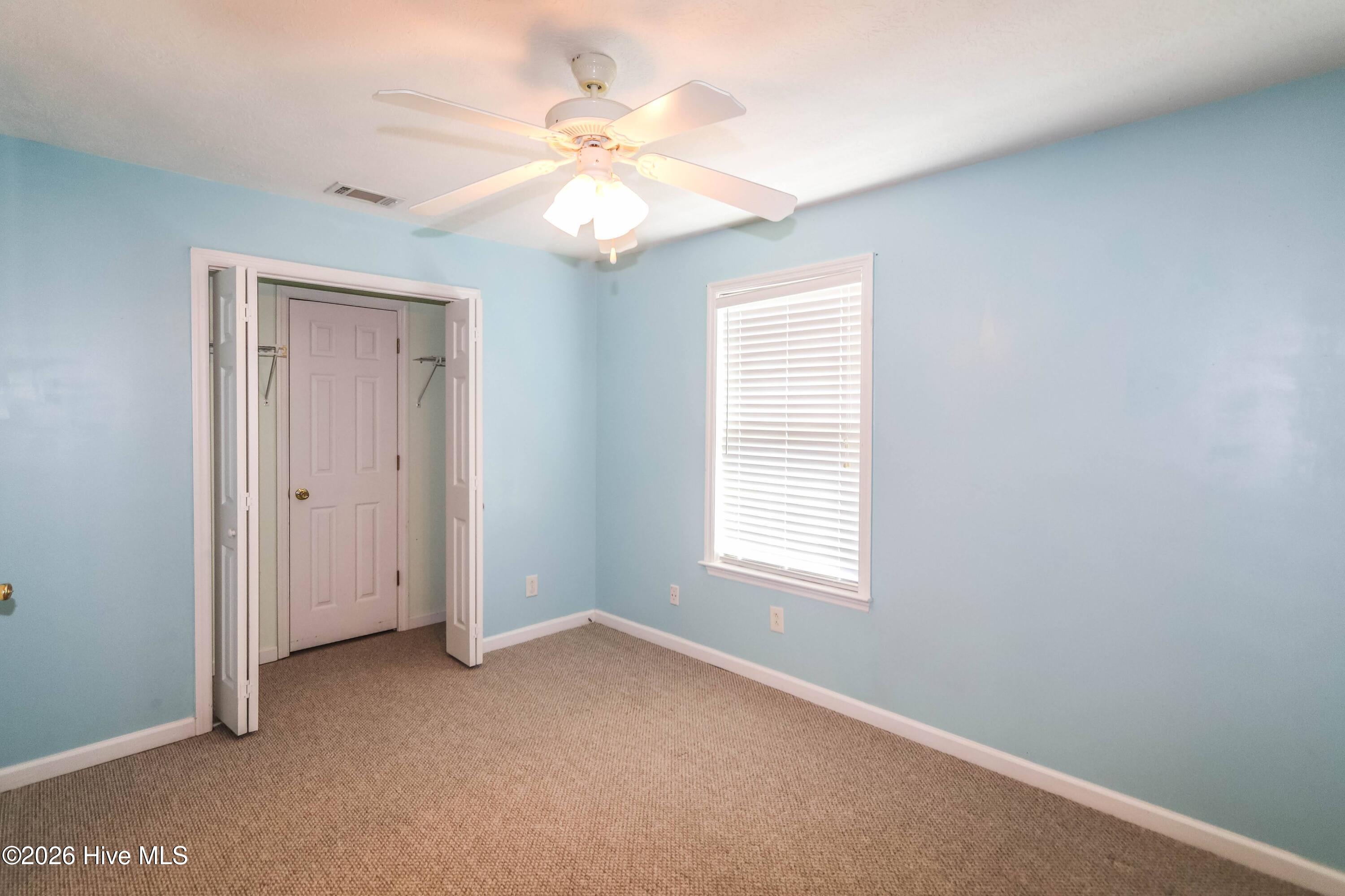 547 Great Falls Property Photo 19