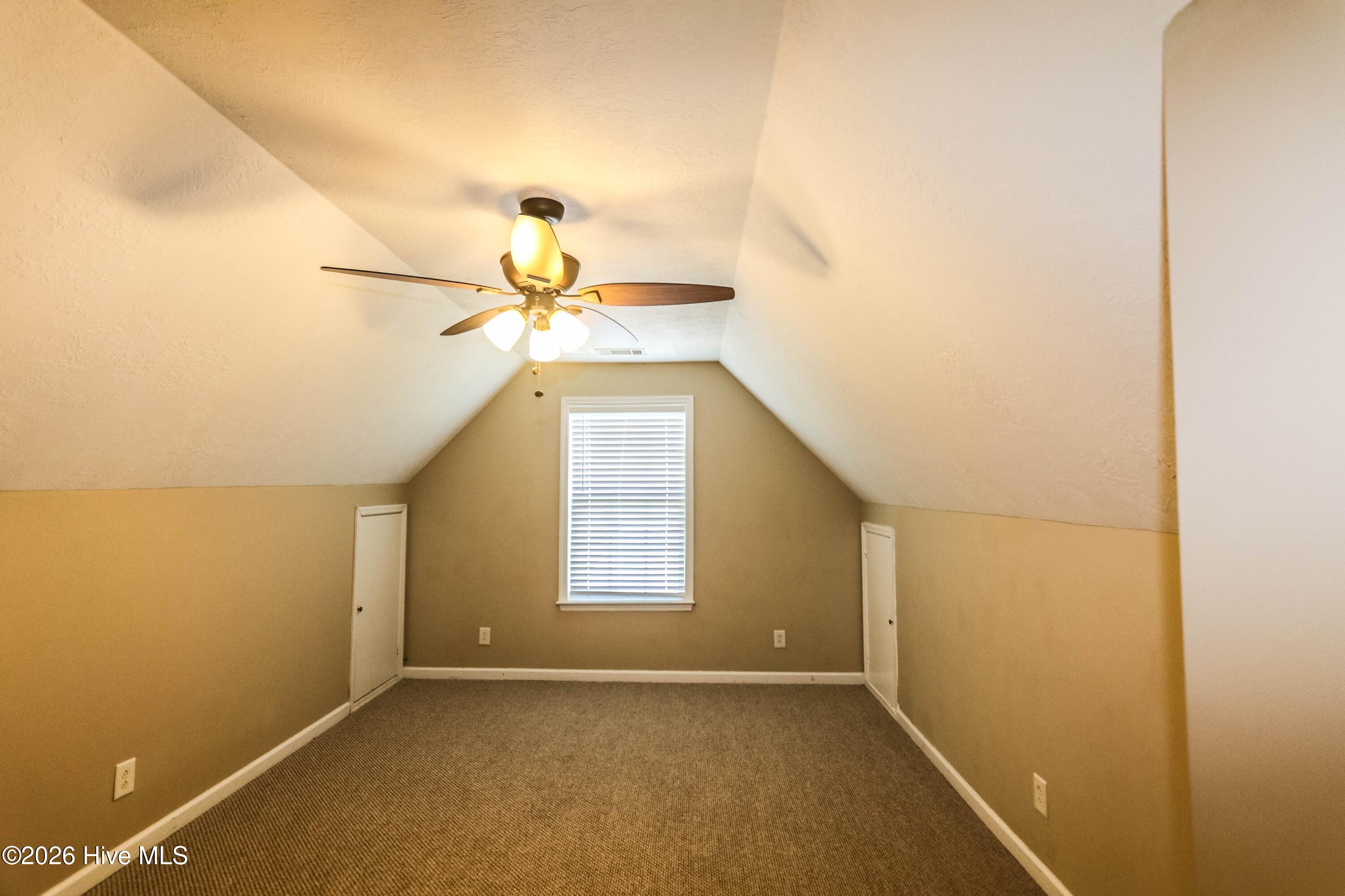 547 Great Falls Property Photo 23