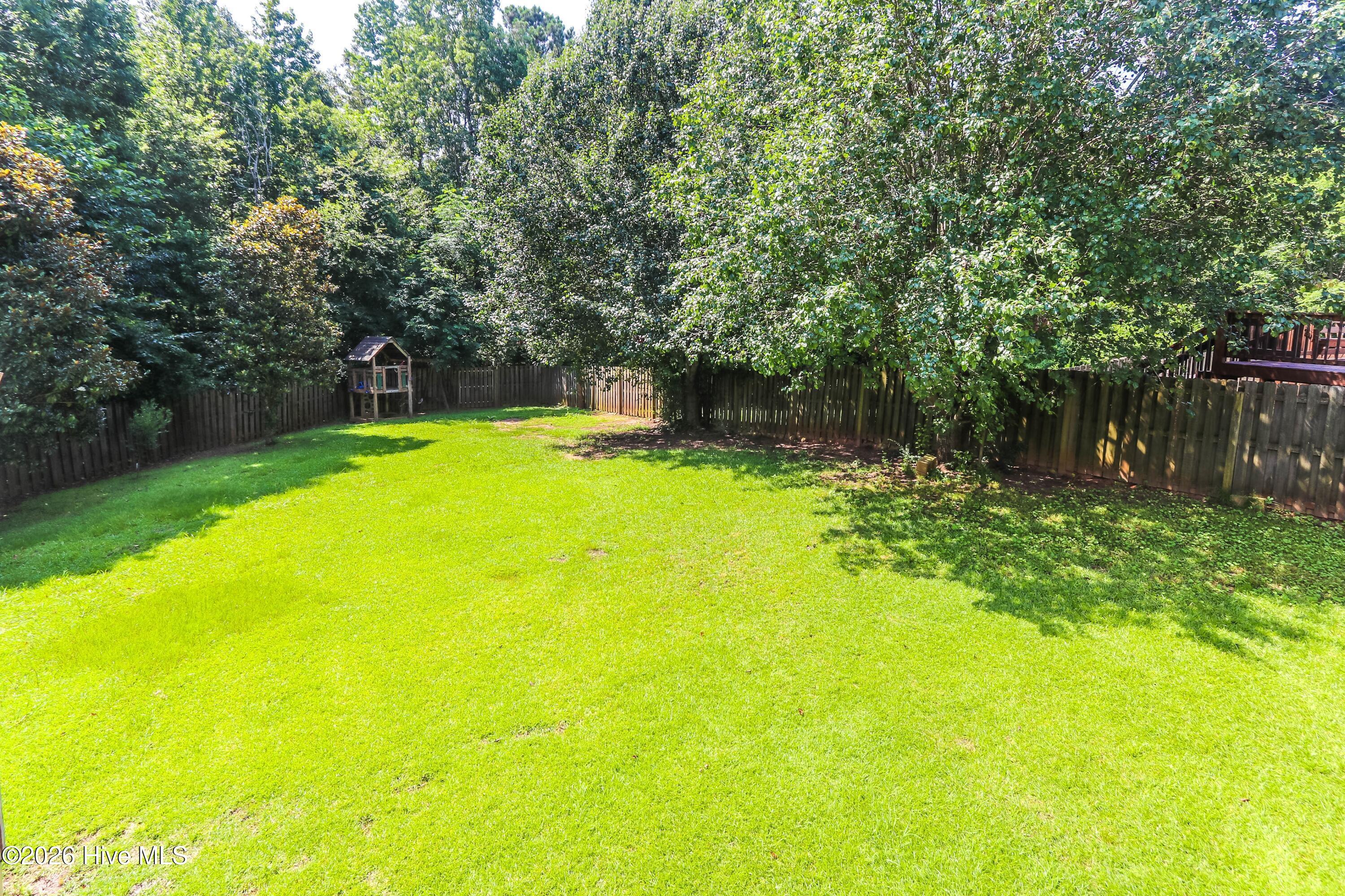 547 Great Falls Property Photo 28