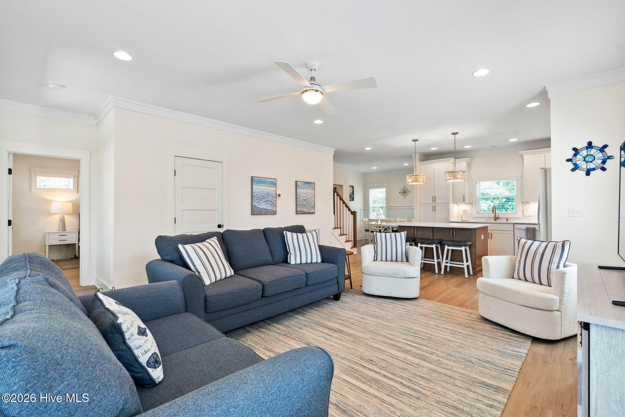 3106 E Oak Island Drive Property Photo 16
