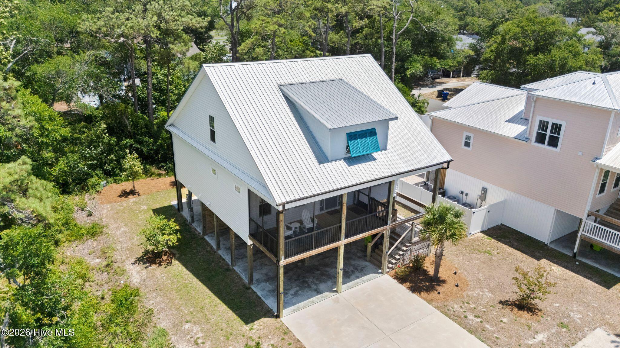 3106 E Oak Island Drive Property Photo 54