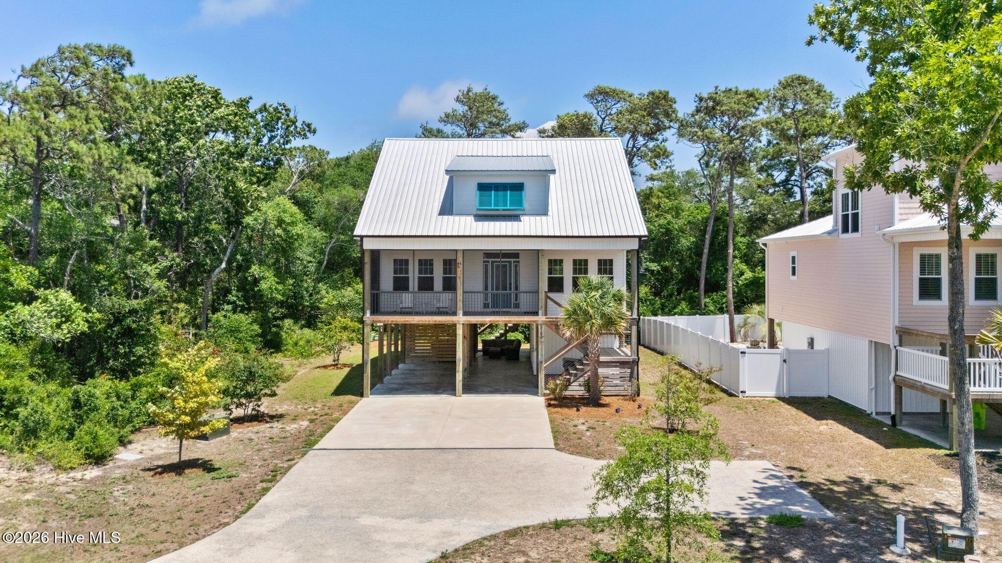 3106 E Oak Island Drive Property Photo 56