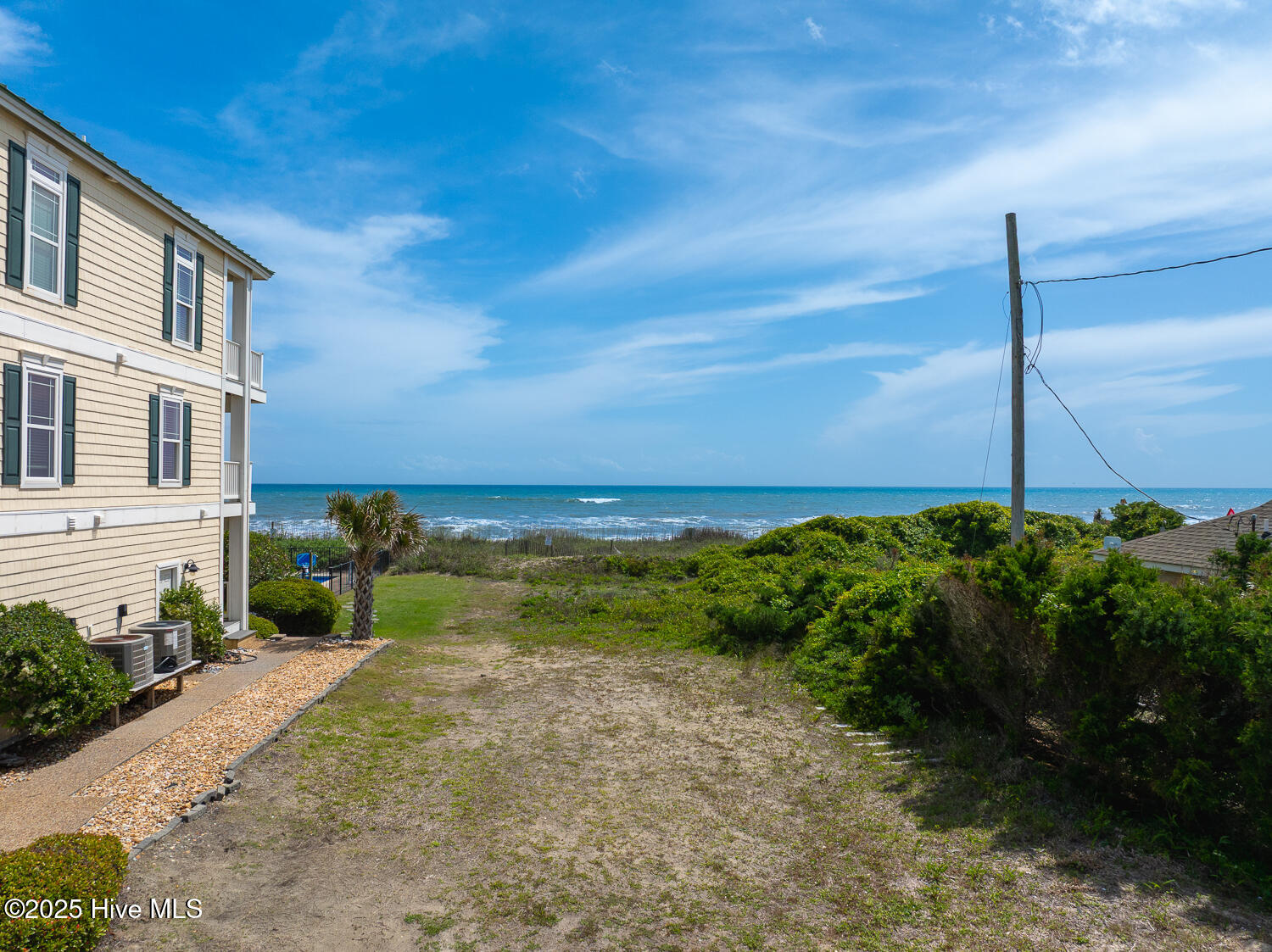 111 Ocean Shore Lane Property Photo 3