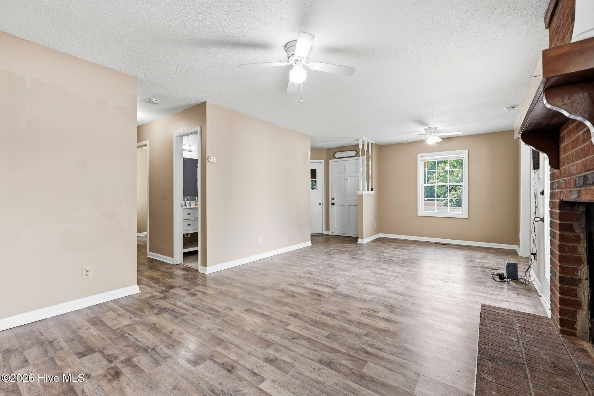 3323 Arrowhead Road Property Photo 13