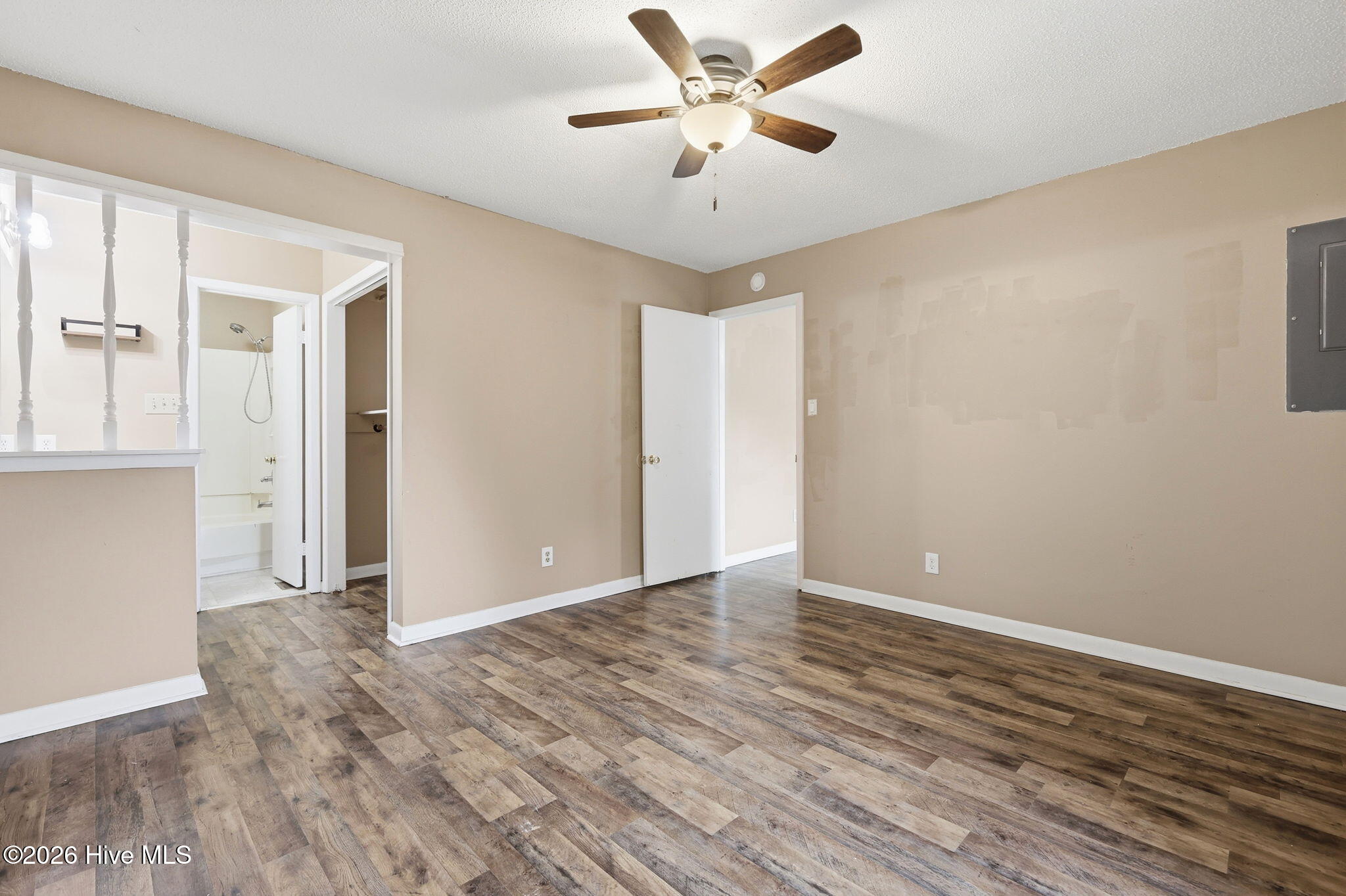 3323 Arrowhead Road Property Photo 19