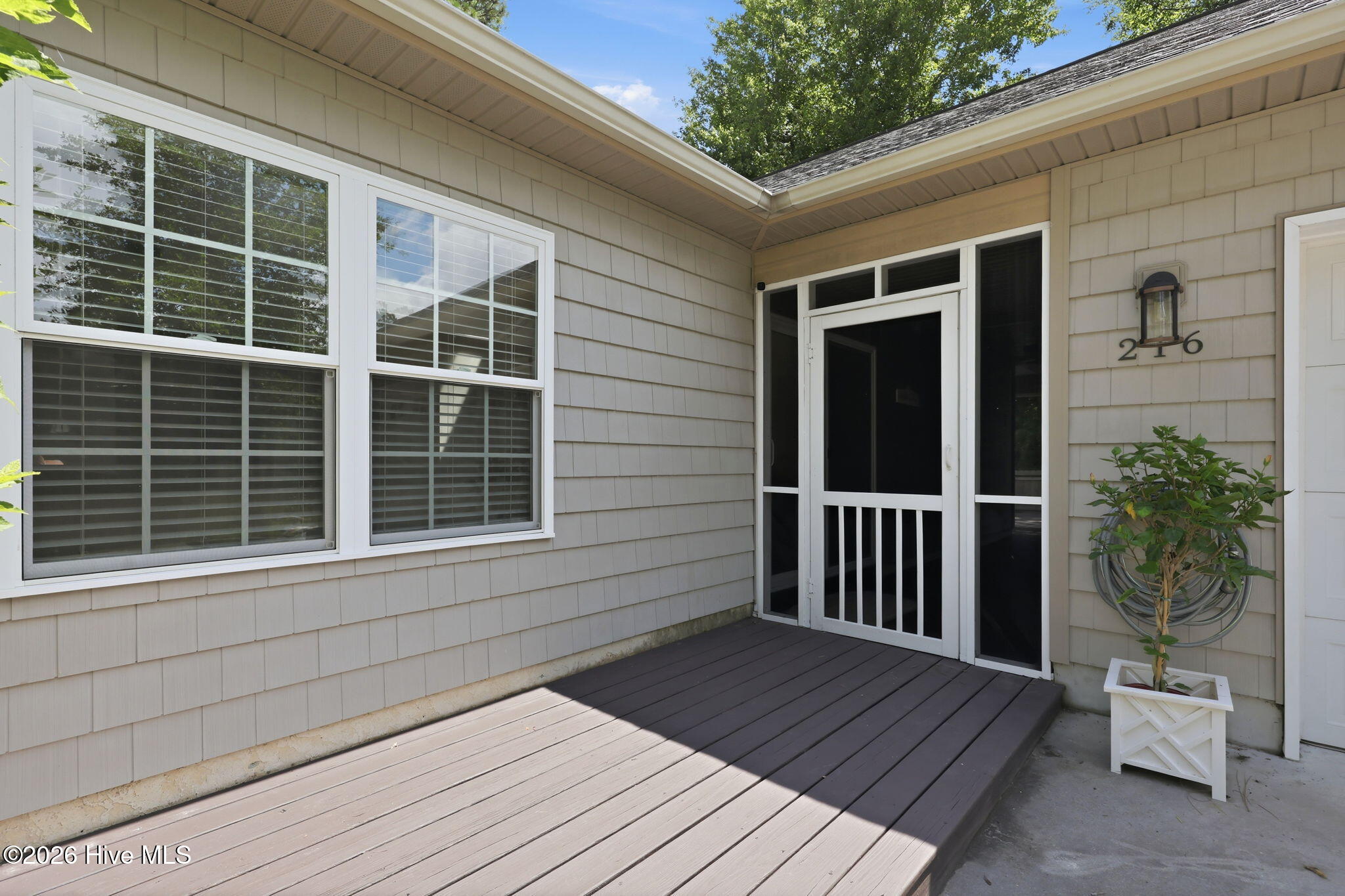 216 Lord Granville Drive Property Photo 3