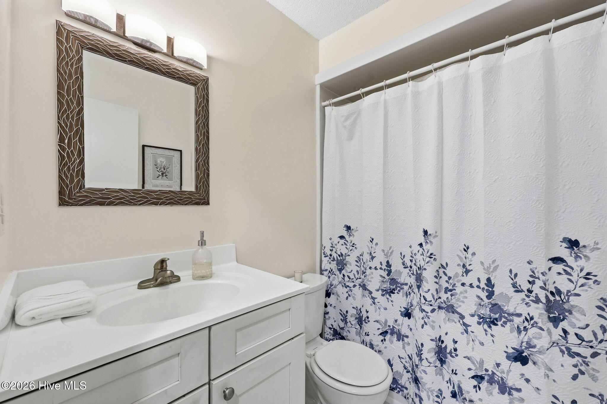 216 Lord Granville Drive Property Photo 21