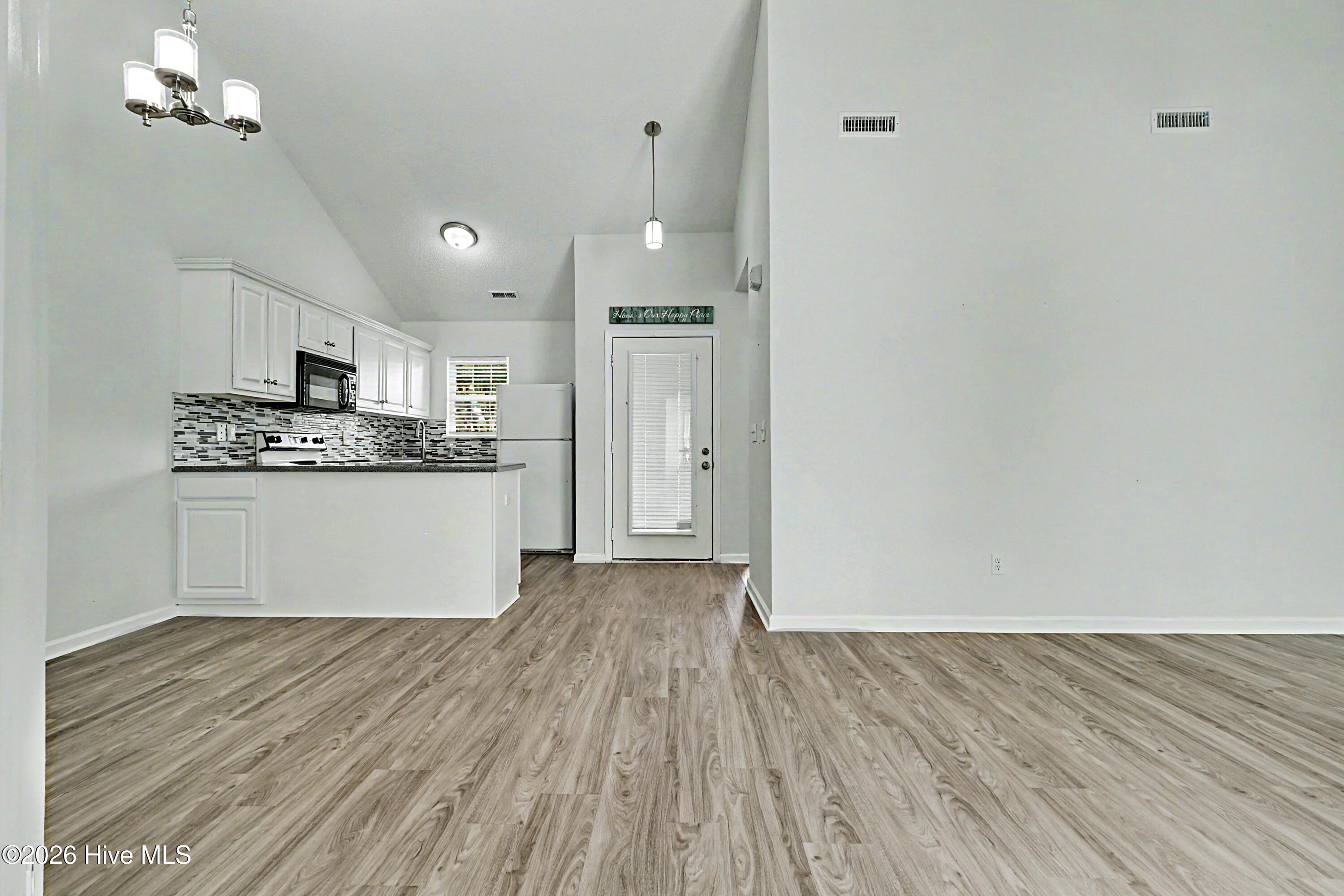 3887 Merestone Drive Property Photo 15