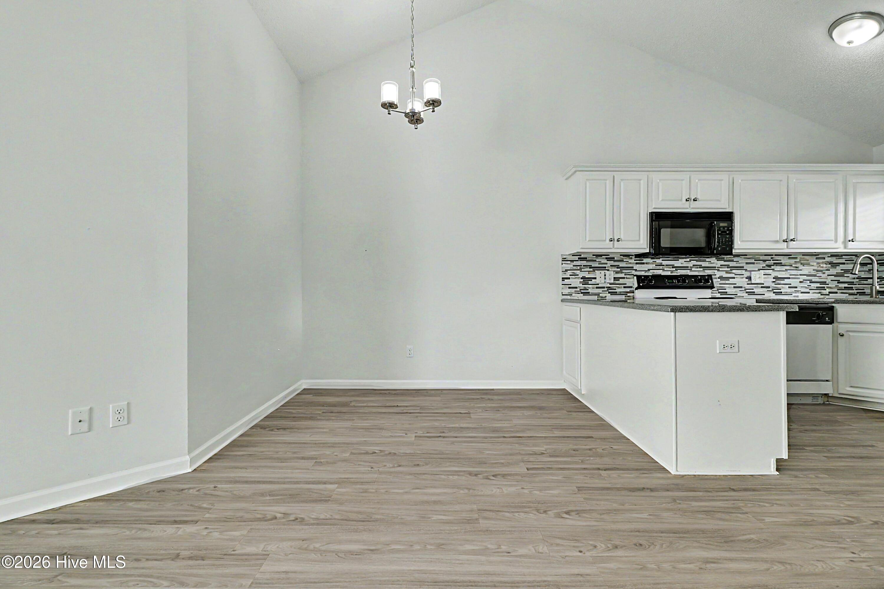 3887 Merestone Drive Property Photo 19