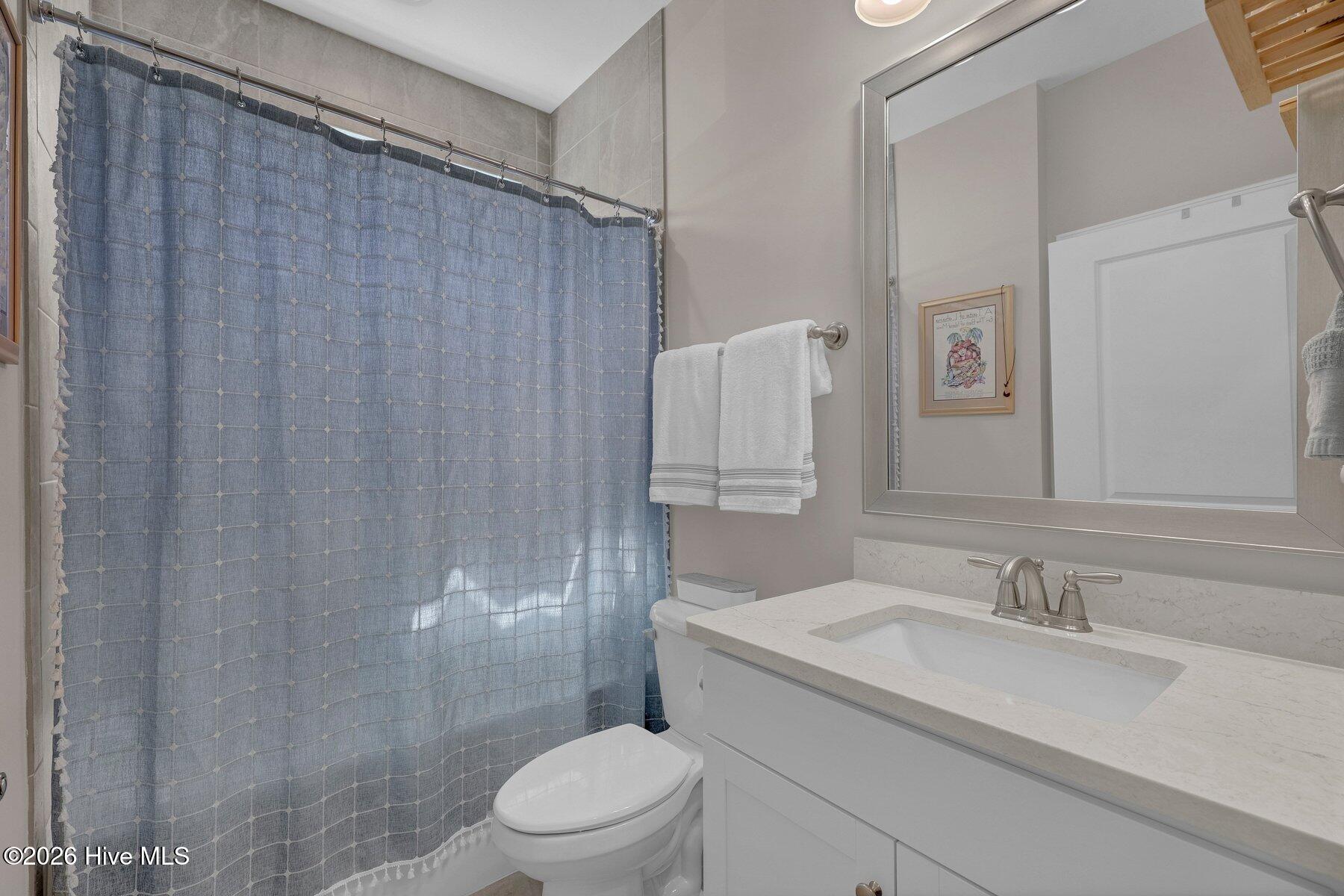 665 Folsom Avenue Property Photo 17