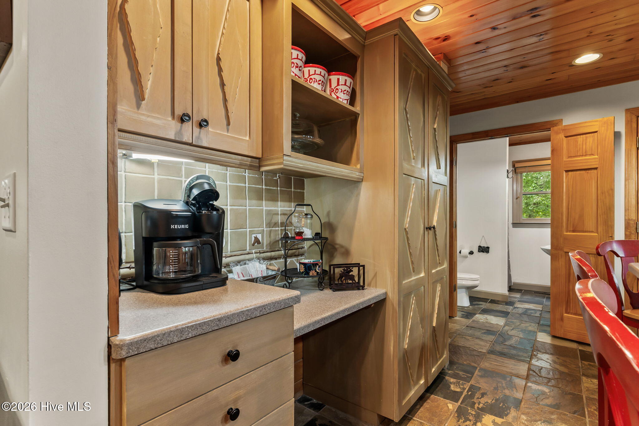398 Mountain Tops Circle Property Photo 10