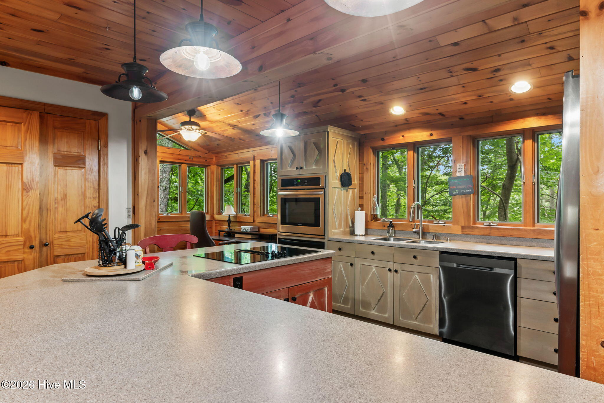 398 Mountain Tops Circle Property Photo 11