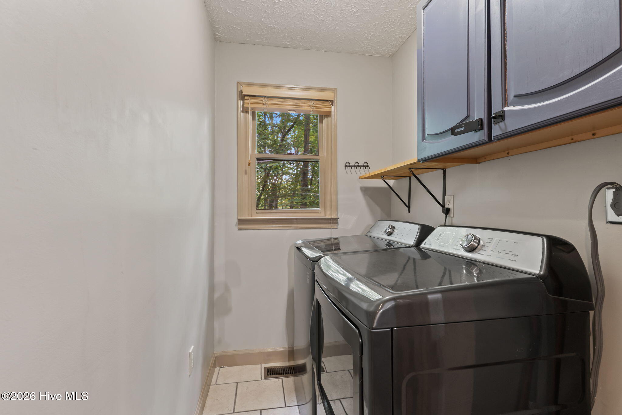 398 Mountain Tops Circle Property Photo 17