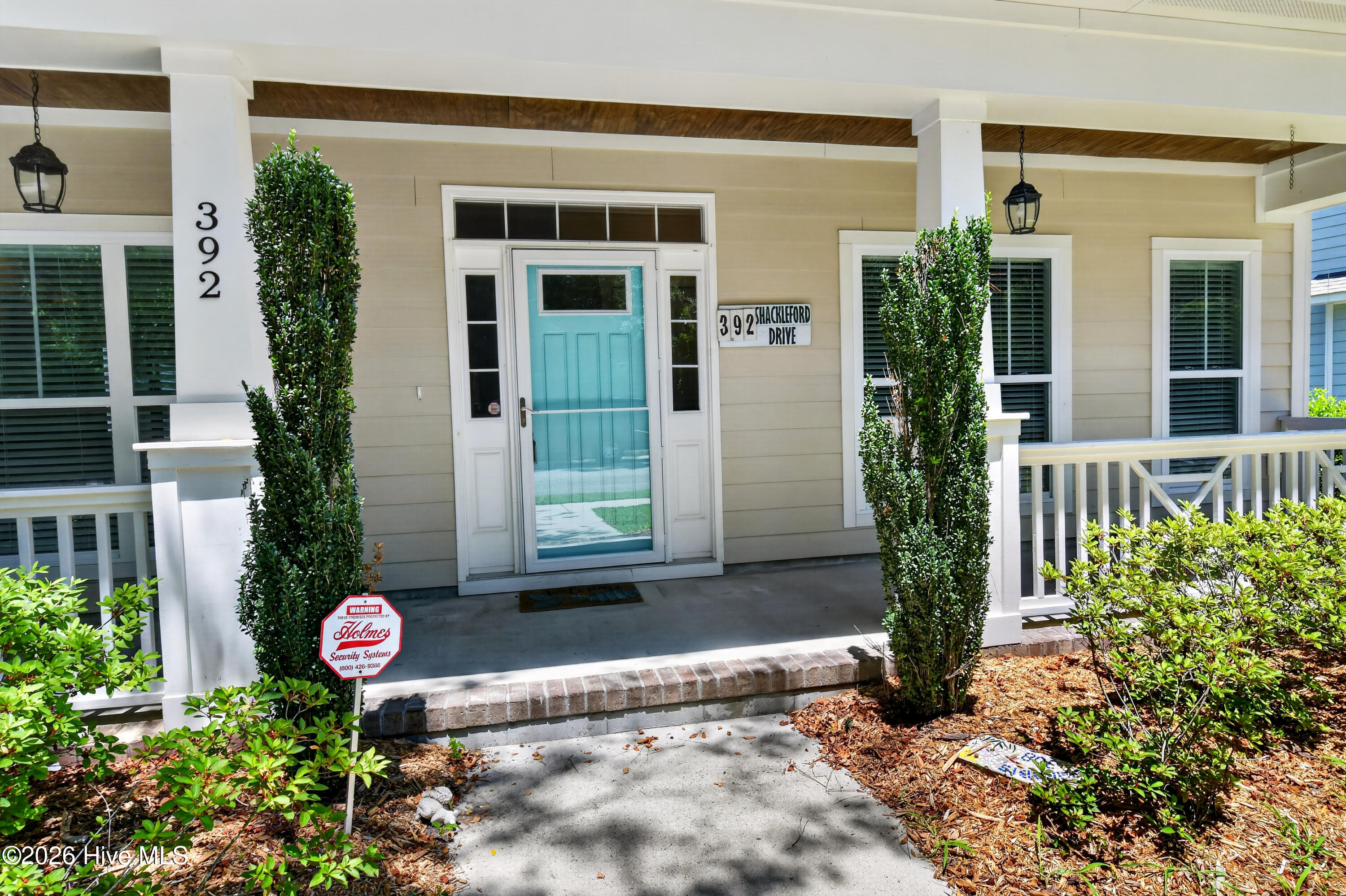 392 Shackleford Drive Property Photo 43